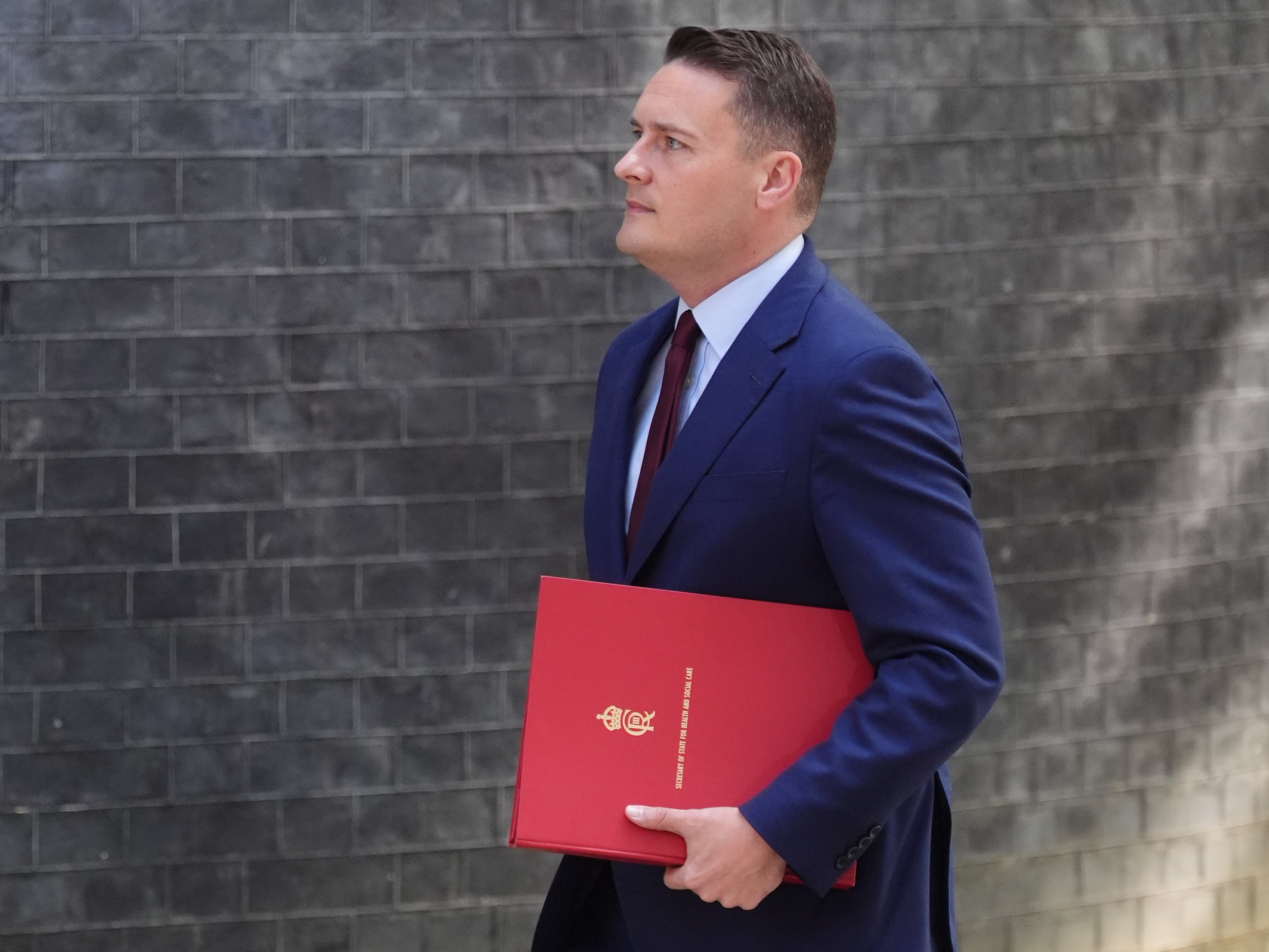 Will health secretary Wes Streeting throw his hat in the ring?
