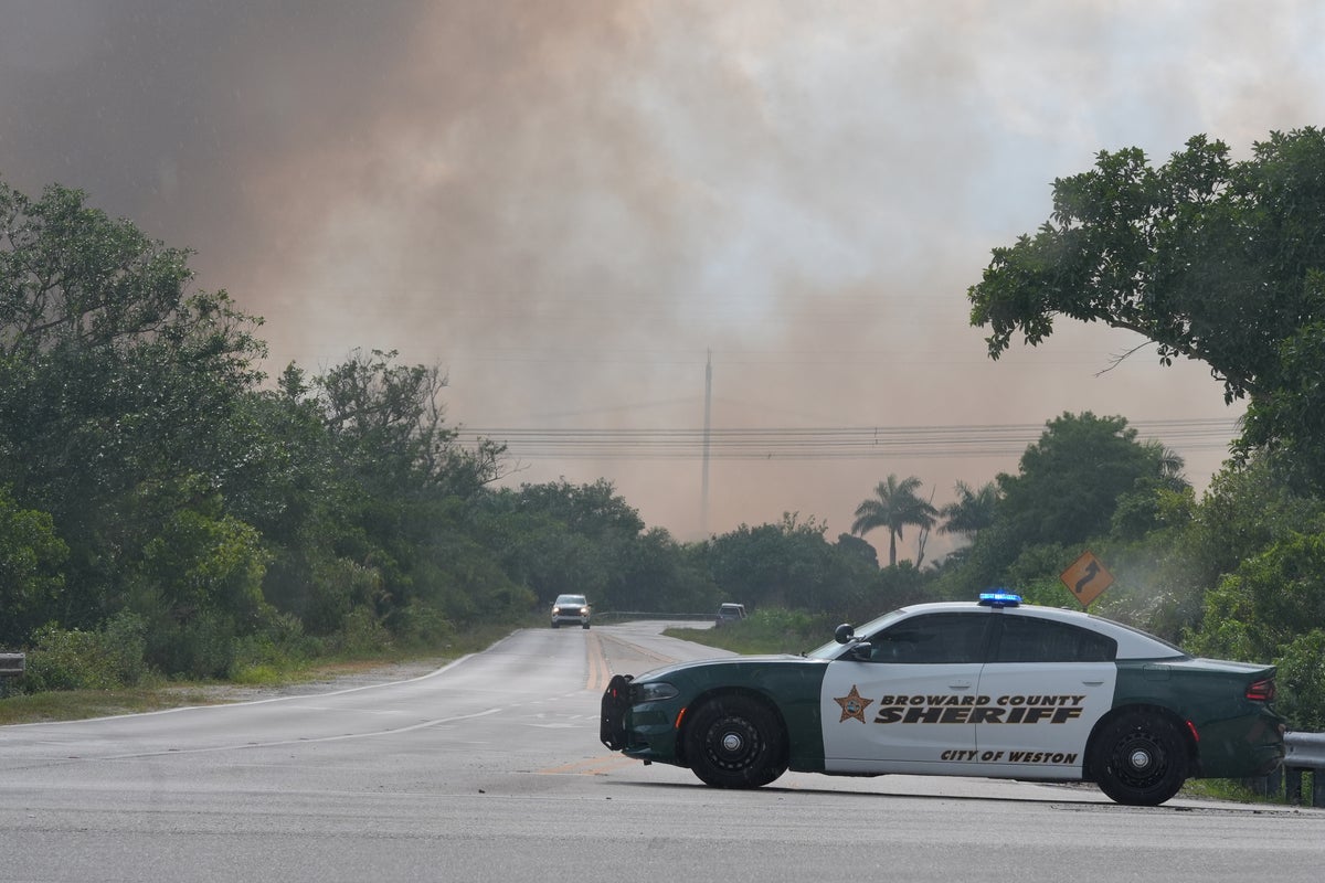 Crews battle South Florida wildfires that have burned thousands of acres