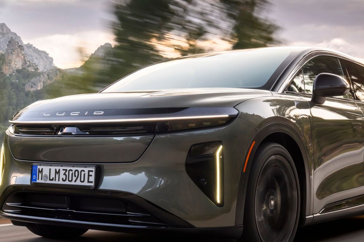 Super-efficient Lucid EVs coming to the UK in 2028, says company boss