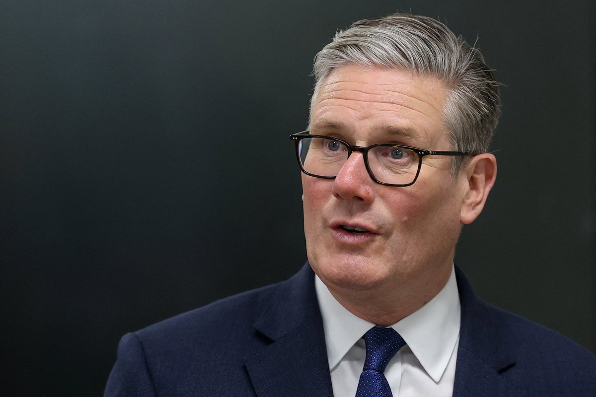 Over 100 Labour MPs rally behind Starmer as they sign letter of support