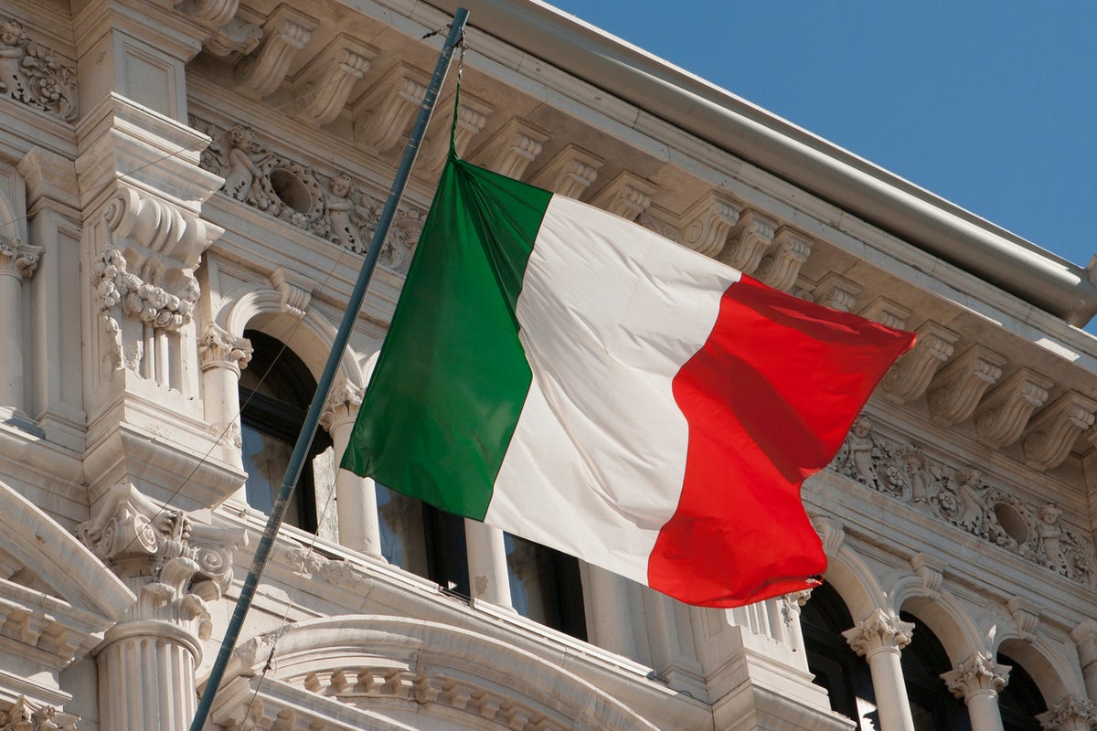 Italian court recognises three parents for one child in landmark ruling Italian court recognises three parents for one child in landmark ruling