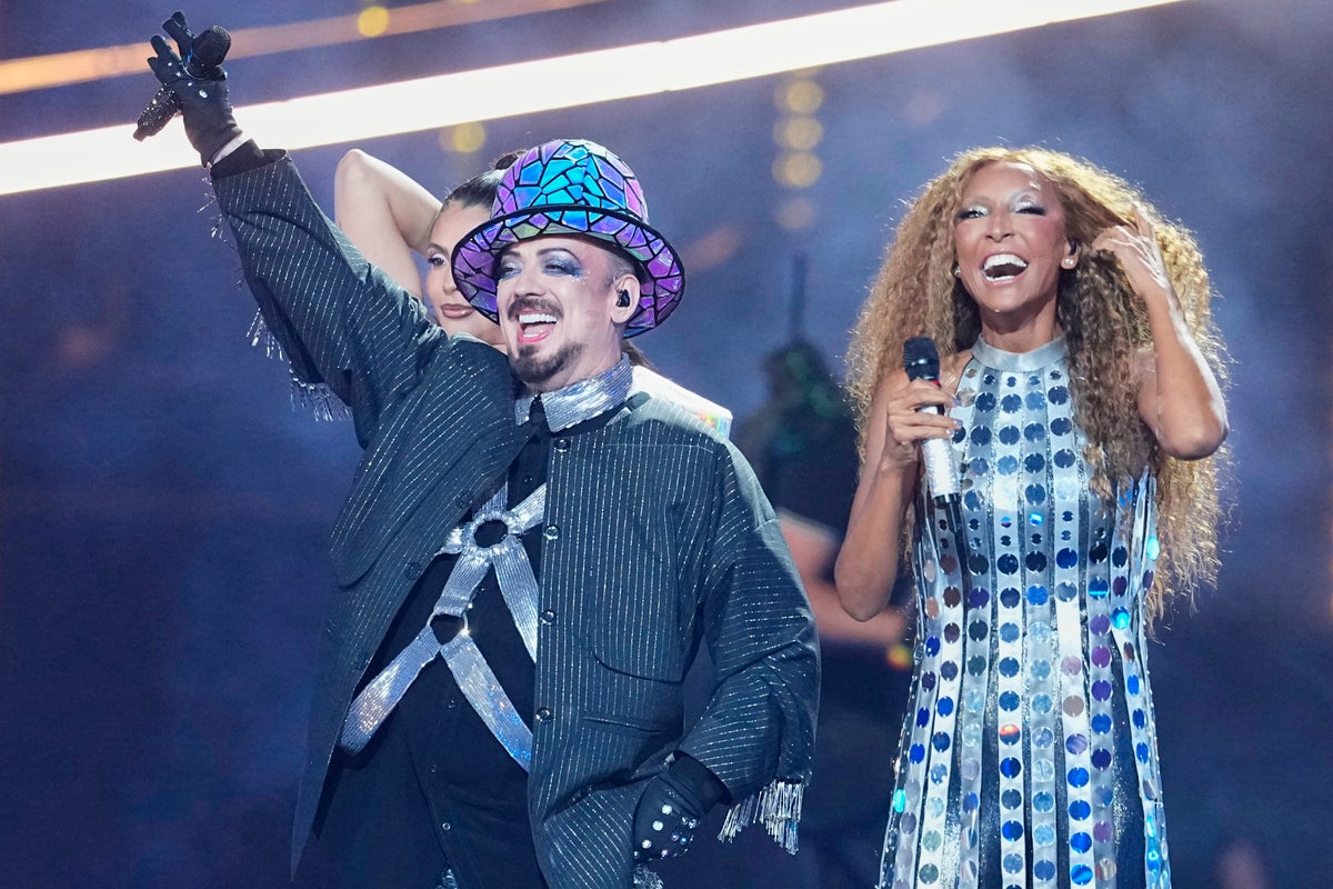 Boy George Euroviisuissa: Yllätysesiintyminen ja pettymys finaalipaikasta — image 1