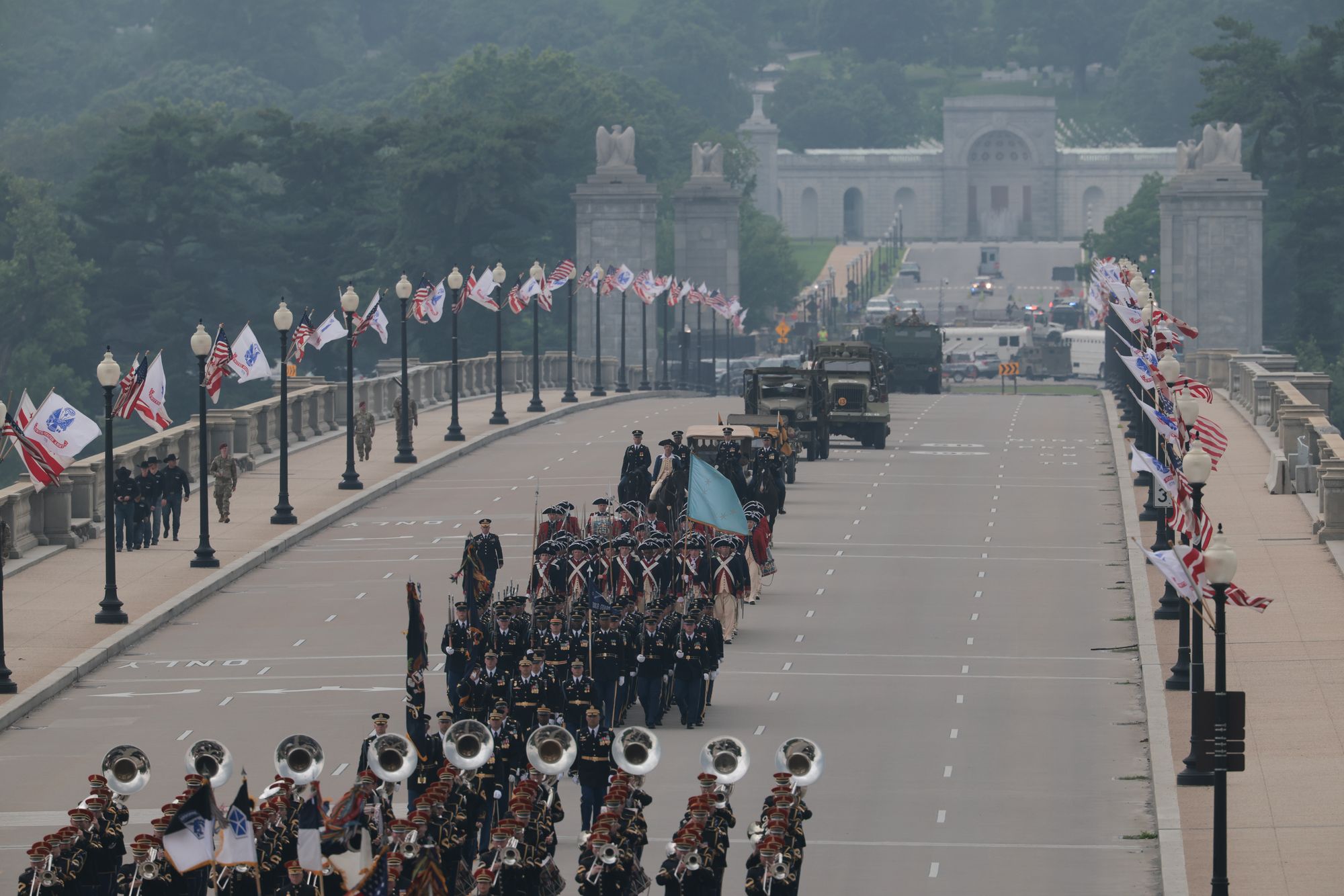 The proposed 250-foot arch would be built at the end of Arlington Memorial Bridge, across from the Lincoln Memorial