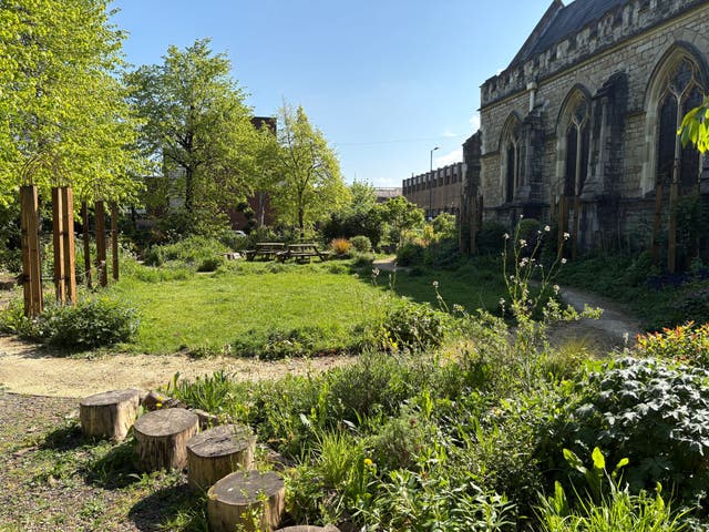 Post image 3