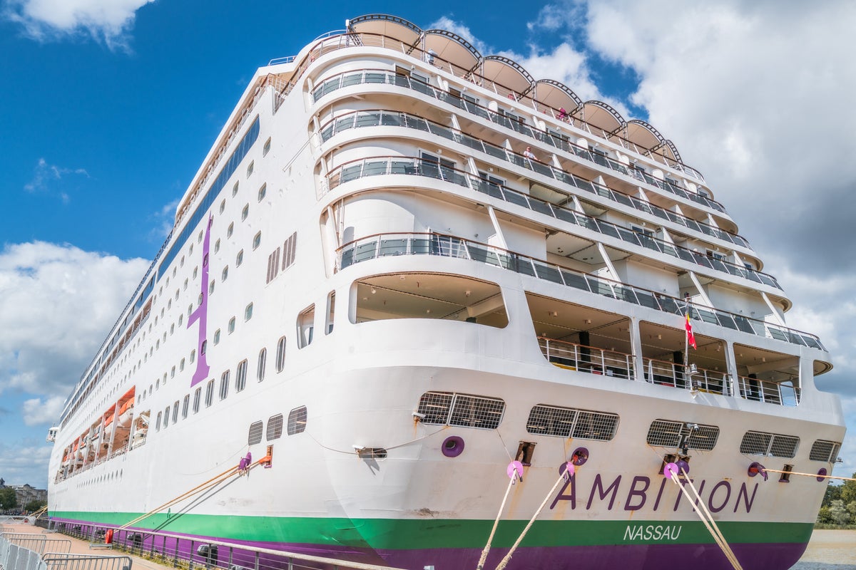 Man ‘falls overboard from cruise ship’ as major search launched in Scotland