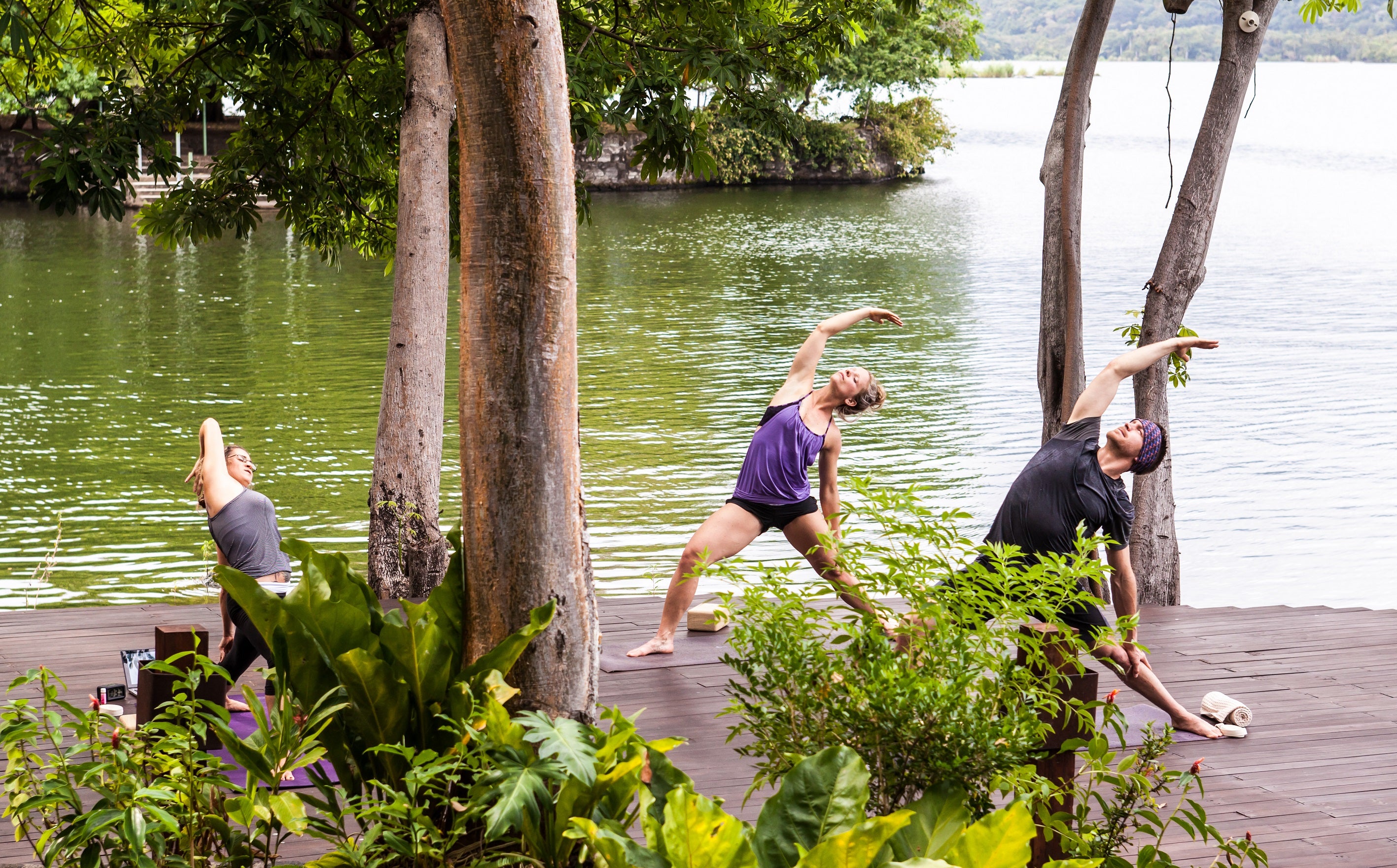 At one of Costa Rica’s off-grid retreats, you can enjoy holistic activities surrounded by nature