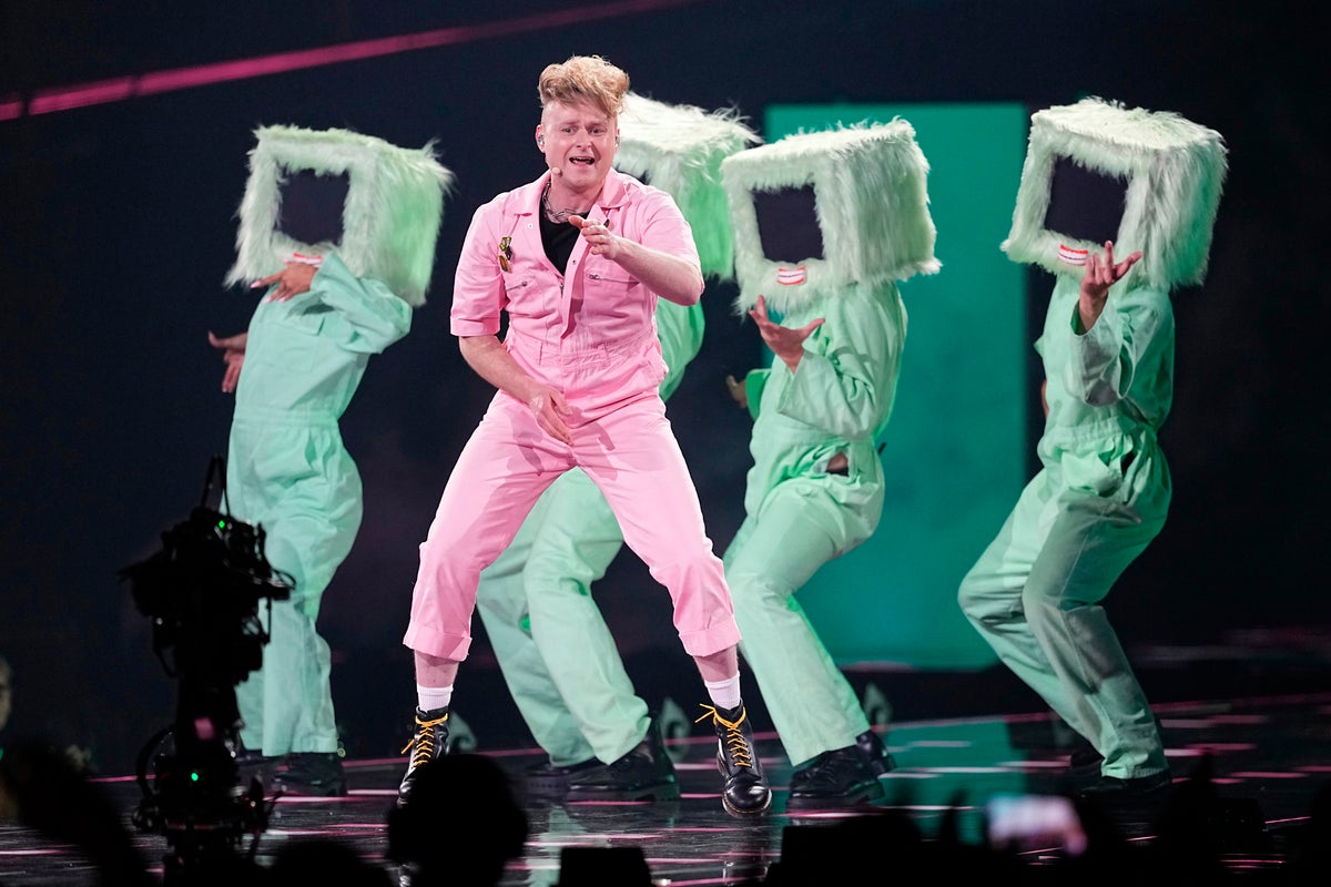 UK Eurovision entry Look Mum No Computer to give live performance tonight