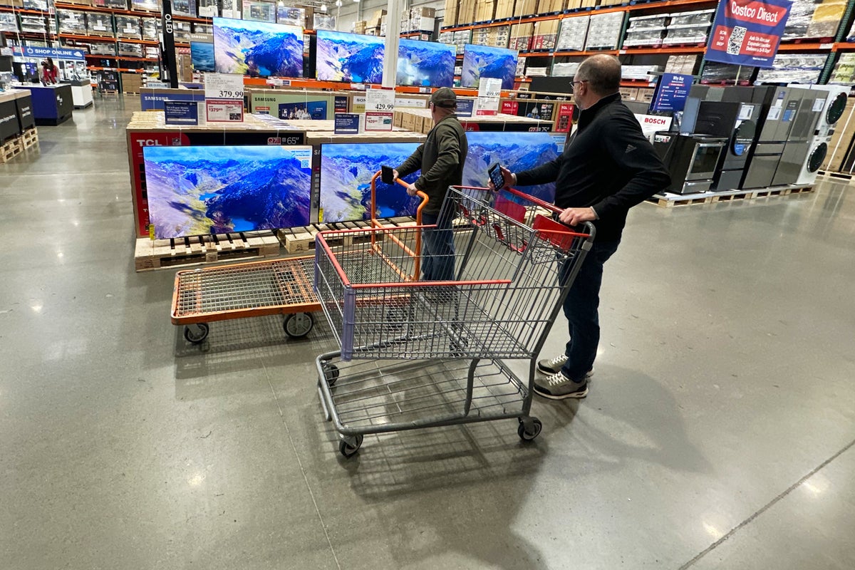 U.S. retail sales rise 0.5% in April