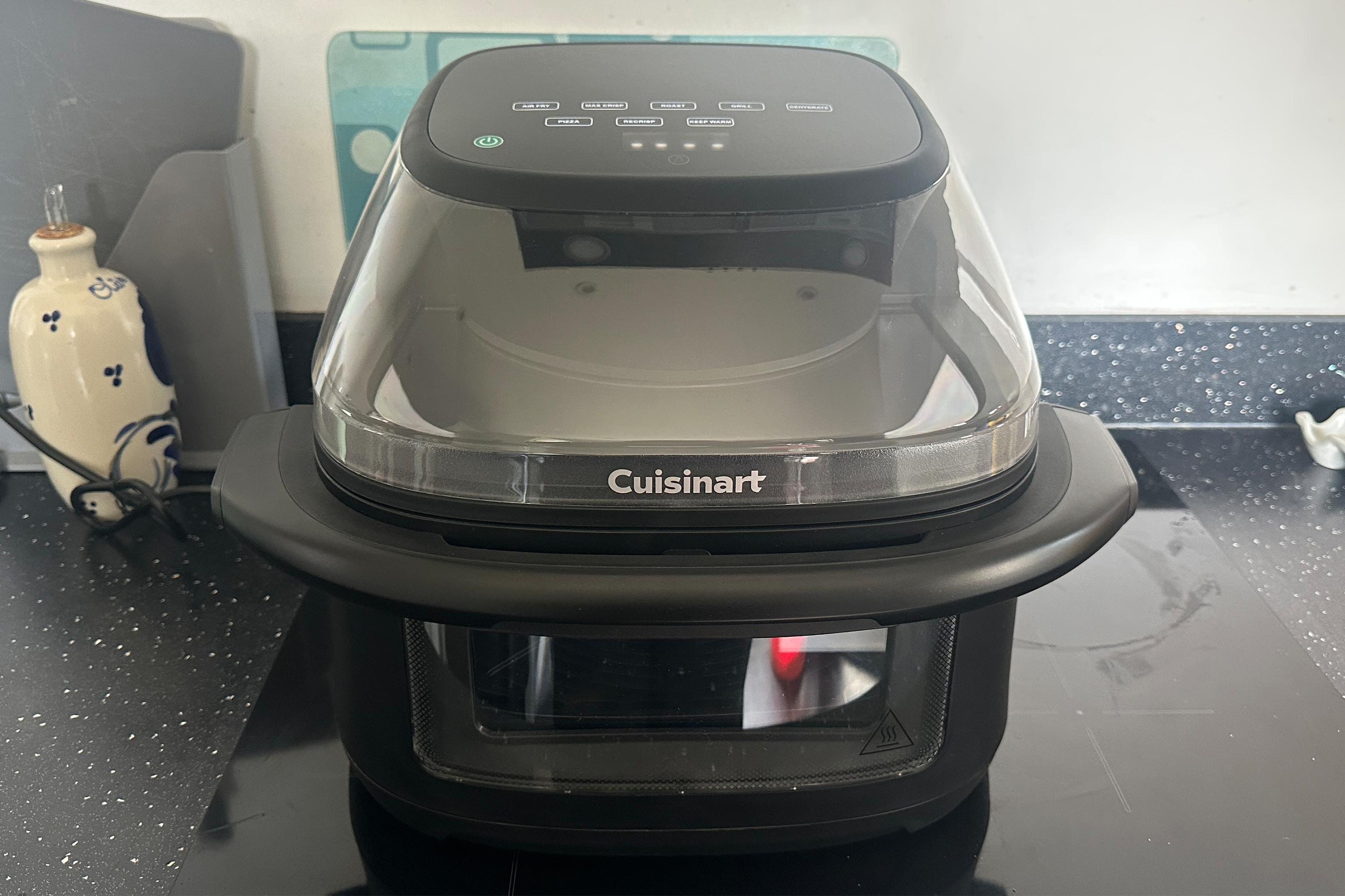 The viewing window makes checking on cooking easy (Rachael Penn/The Independent)