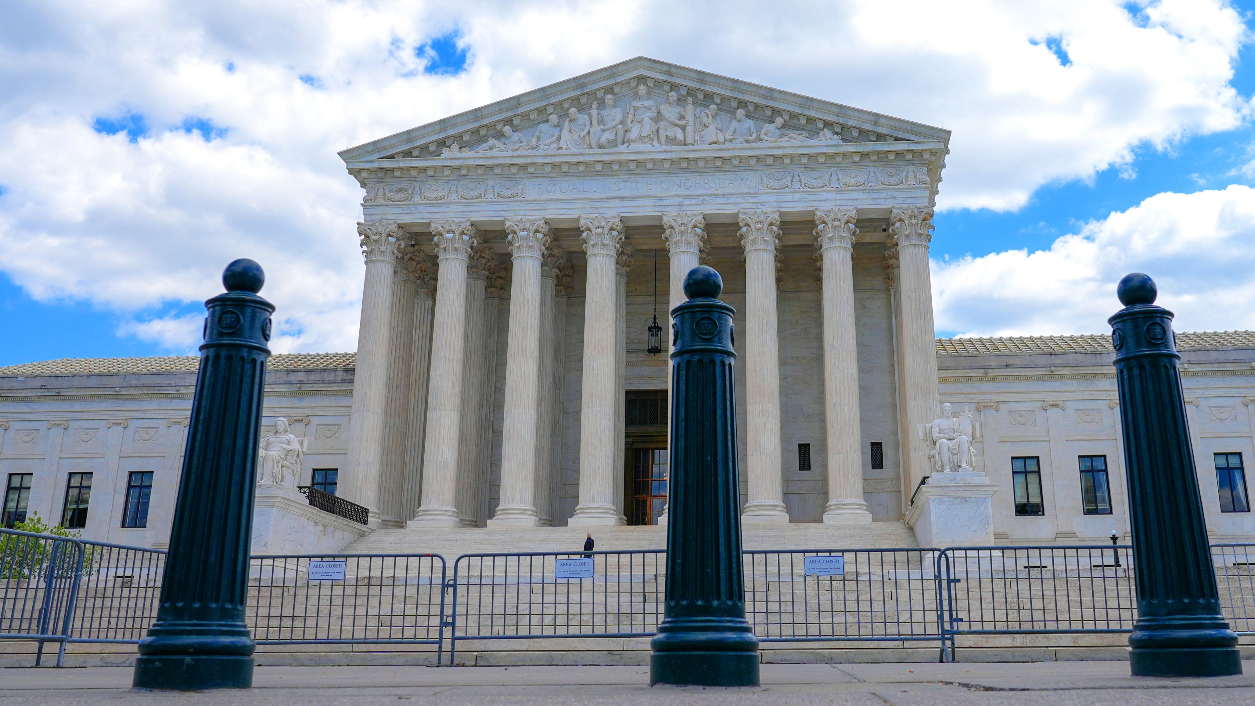 independent.co.uk - Lindsay Whitehurst - Supreme Court says man who lost leg can sue major logistics company over trucker crash