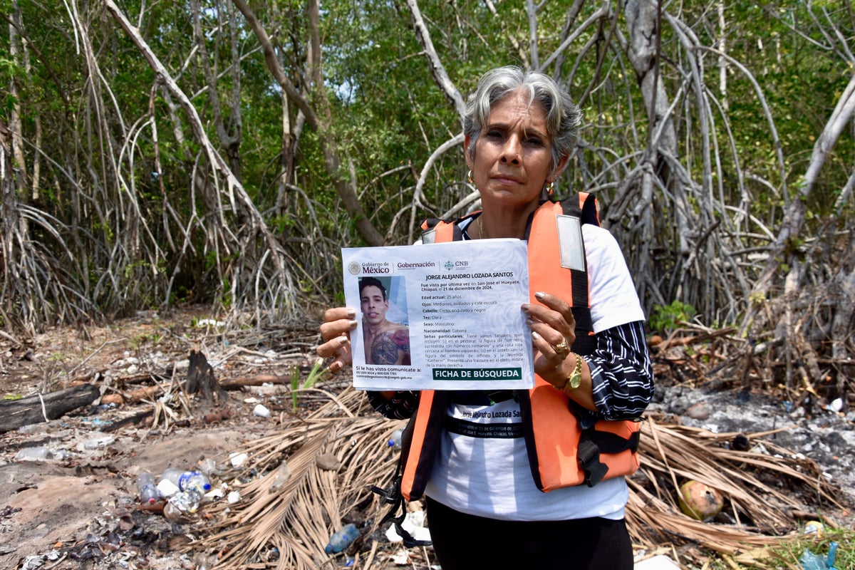 Families scour southern Mexico after 40 migrants vanished on a dangerous sea route