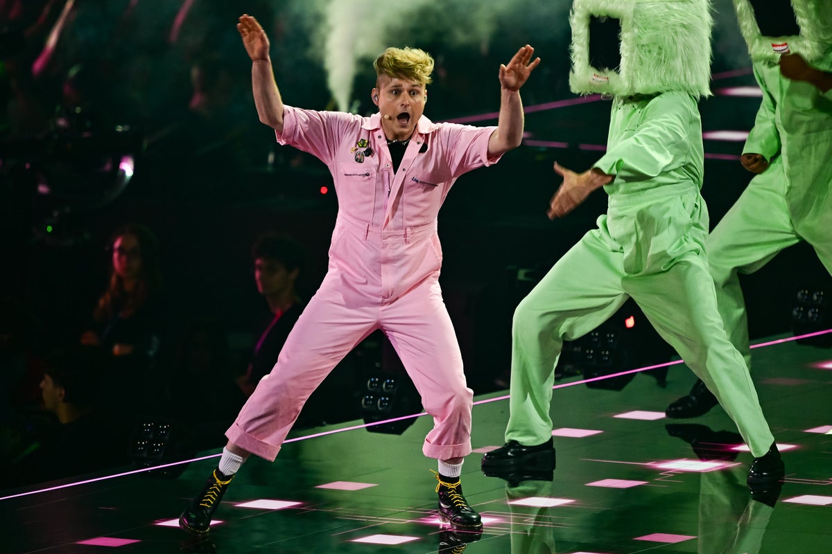 Eurovision 2026 semi-final sees UK entry Look Mum No Computer divide fans with ‘bonkers’ performance