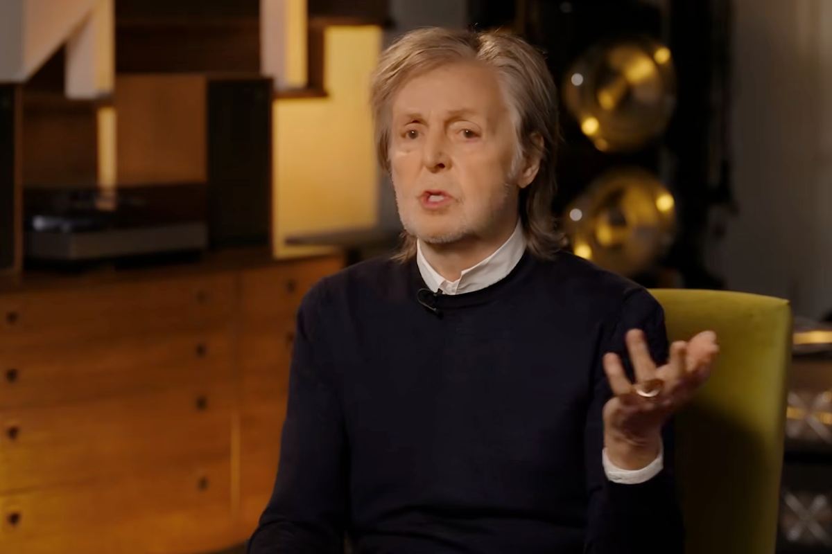 Paul McCartney shares ‘important’ reason he refuses to take photos with fans Paul McCartney shares ‘important’ reason he refuses to take photos with fans