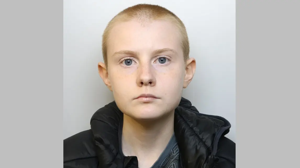 Neo-Nazi who wanted to ‘kill all Jews and Muslims’ tried to behead barber with an axe