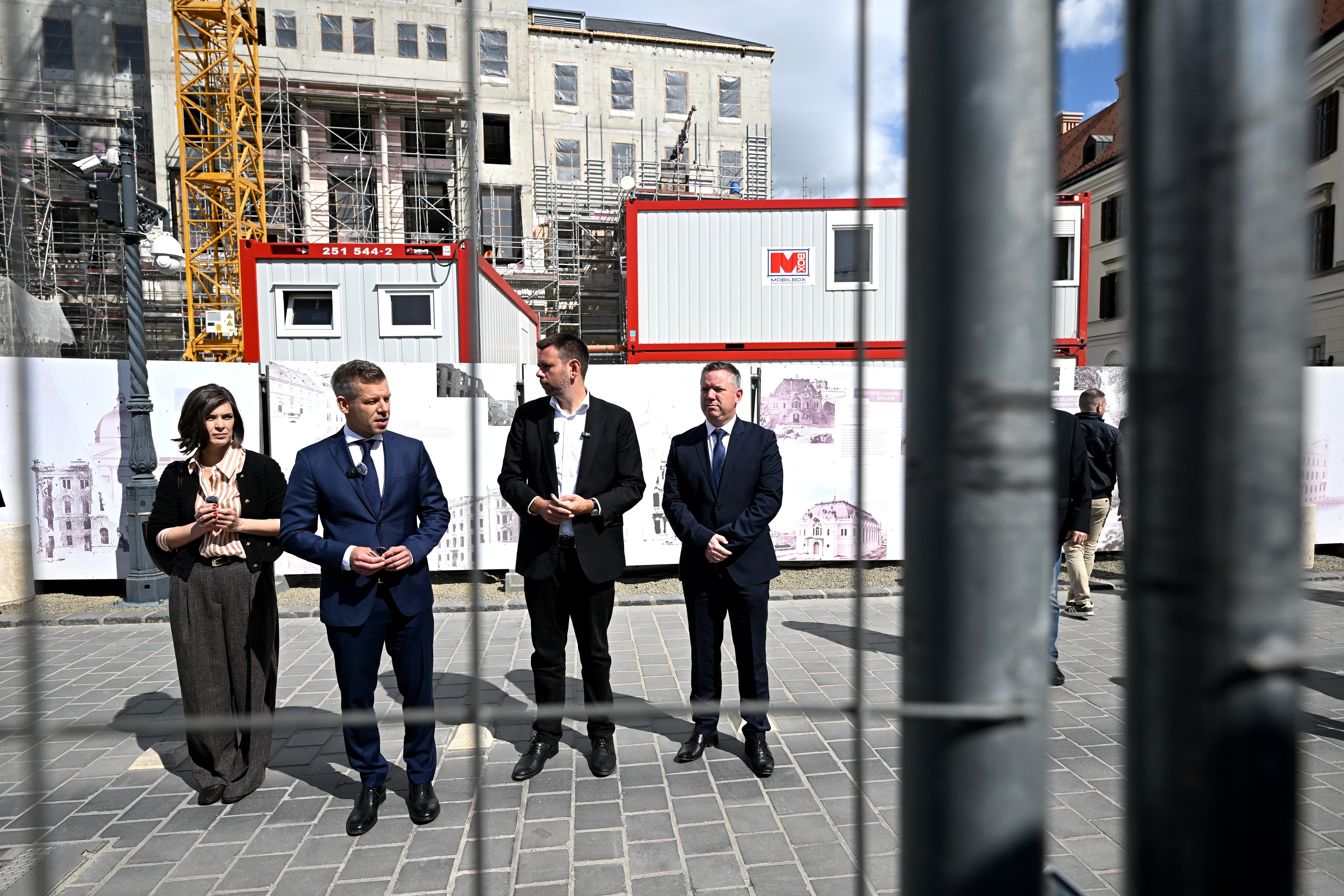 Mr Magyar announced the building would now be open to the public, declaring: ‘There is no place for cordons in Hungary after the change of regime’