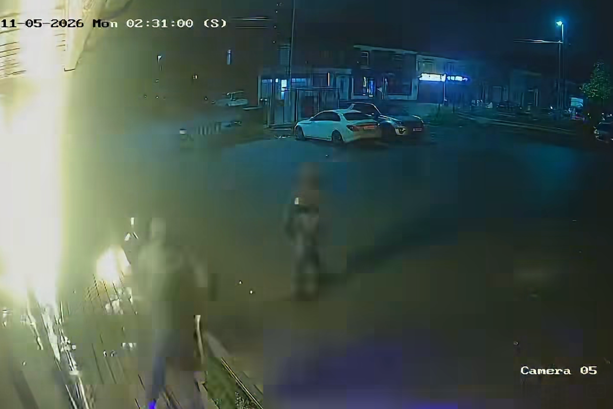 Police investigating after masked men attack Blackburn cafe prayer room with ‘fire bombs’ – UK Times Police investigating after masked men attack Blackburn cafe prayer room with ‘fire bombs’ – UK Times