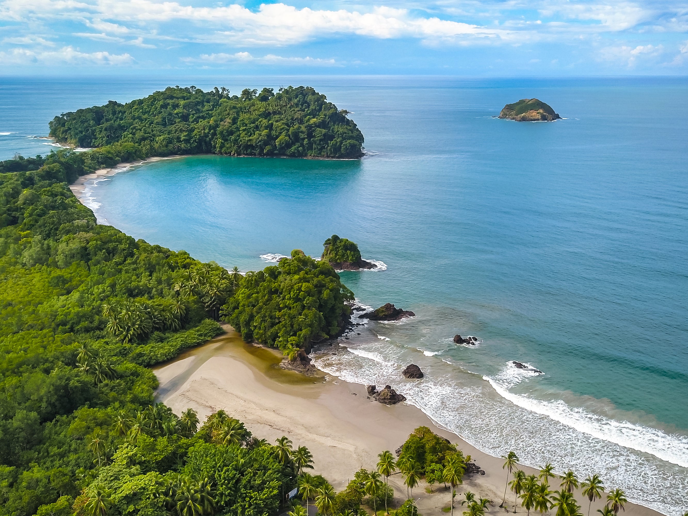 The El Camino de Costa Rica trail is a 174-mile hiking route from coast-to-coast