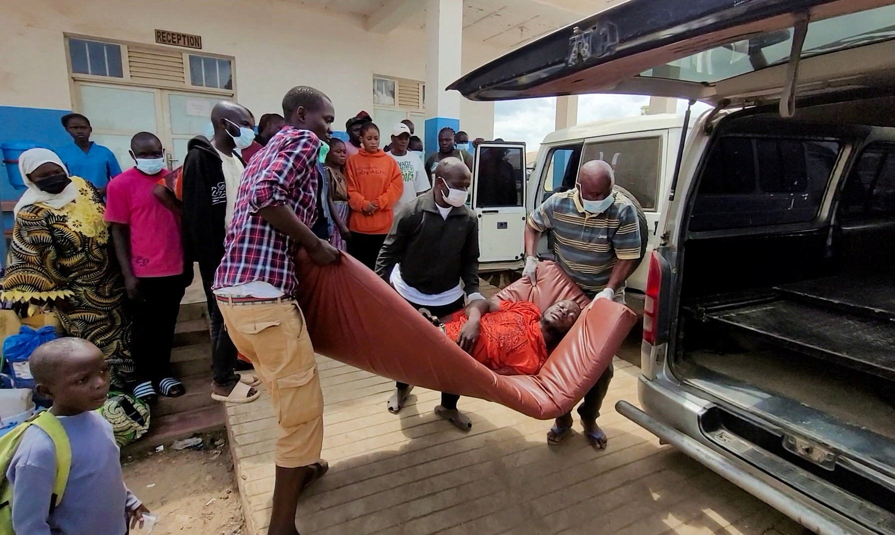 Ebola fears grow in eastern Congo as Bunia hospital receives suspected cases