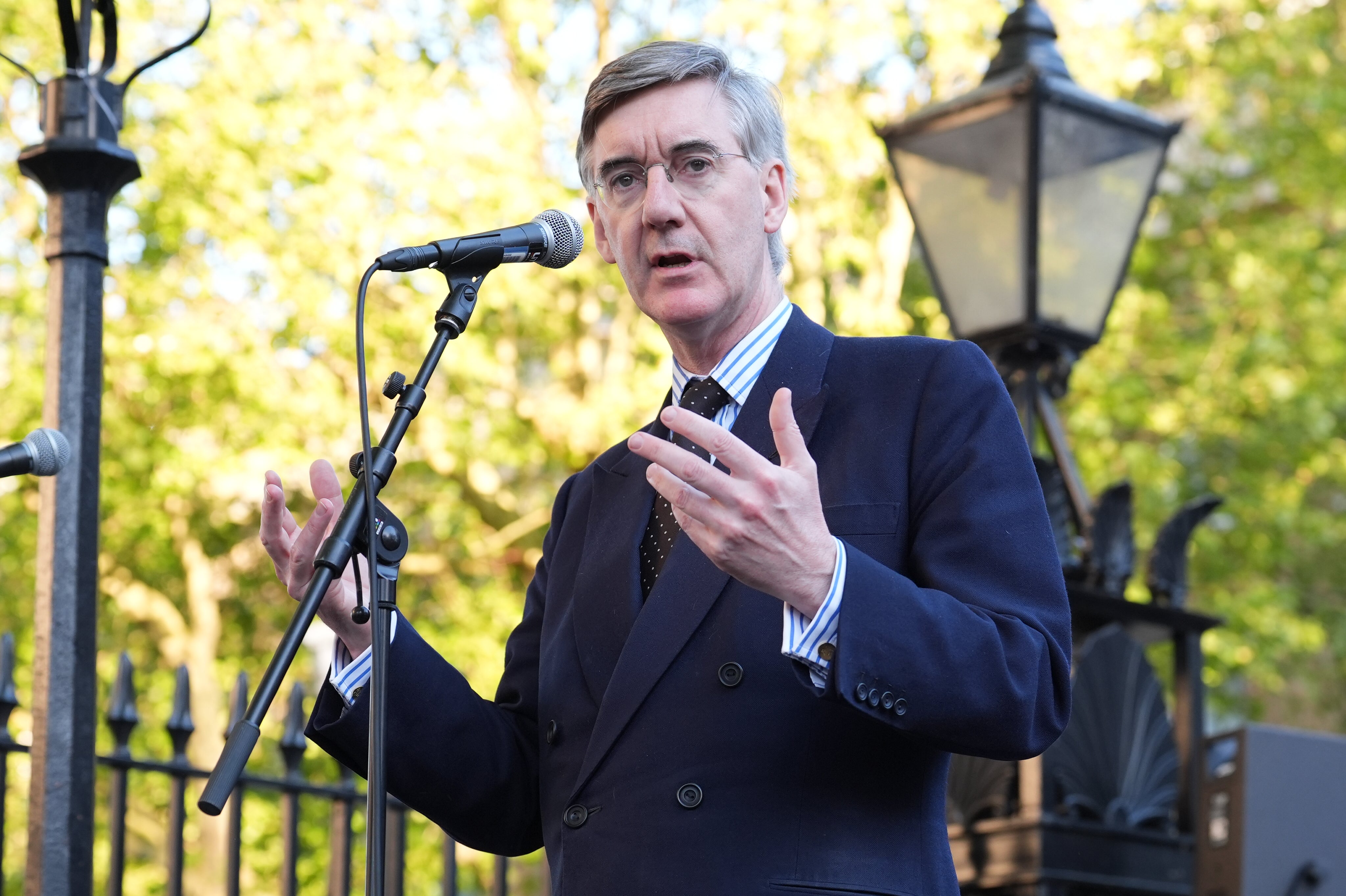 Former tory cabinet minister said the contest marks a ‘golden opportunity for the right to unite’