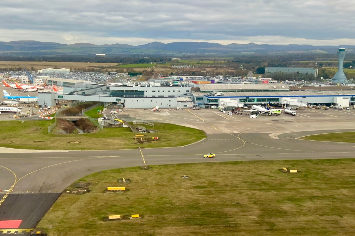 Another UK airport raises drop-off charge to become one of most expensive in country