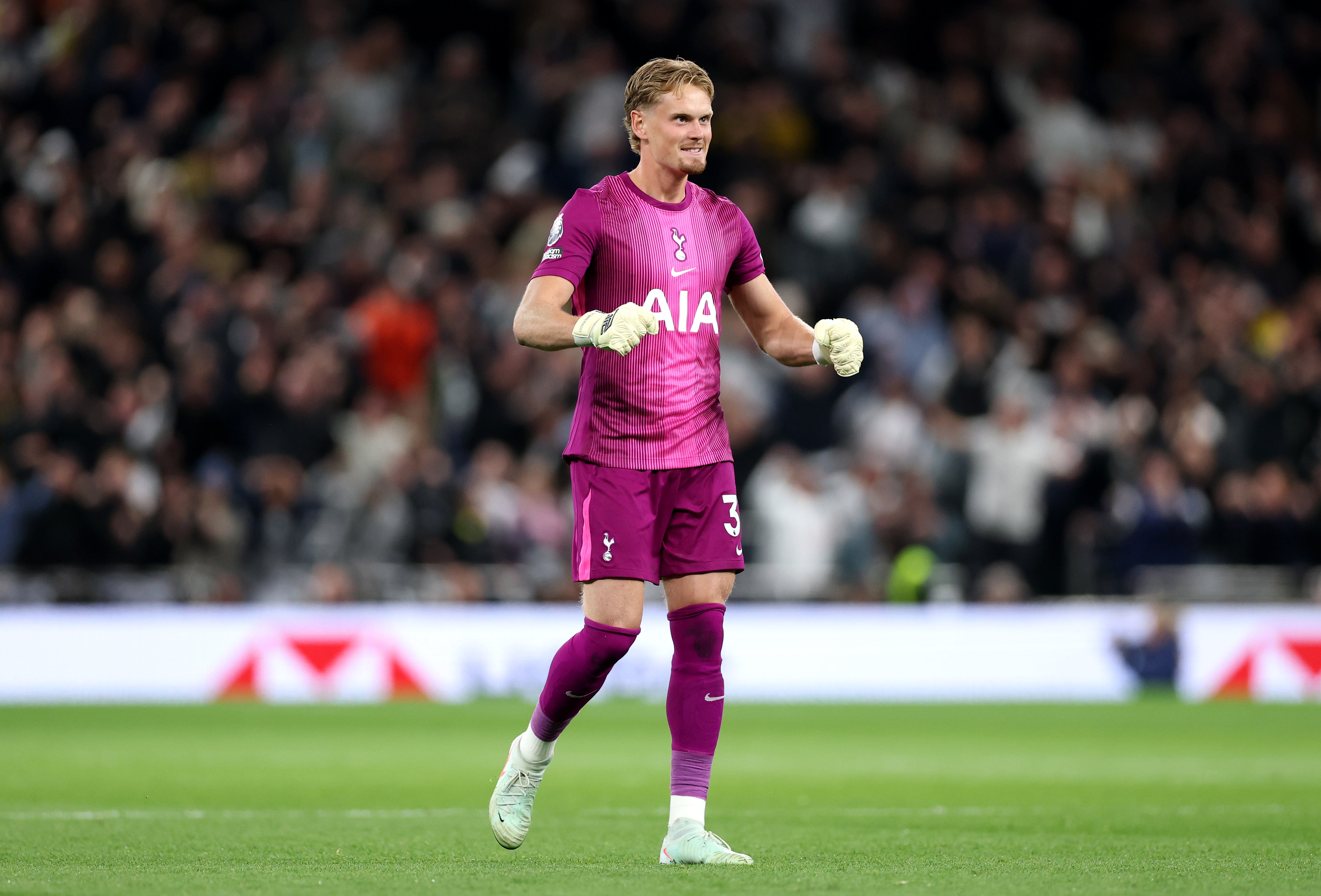 Antonin Kinsky could keep his place in goal on Tuesday