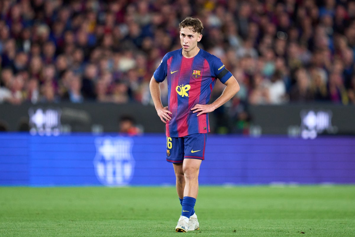 Barcelona and Spain star set to miss the World Cup after suffering fractured foot
