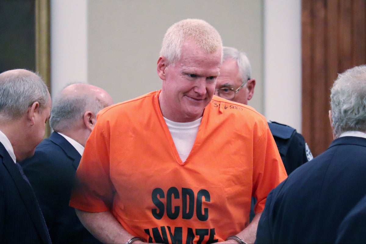 Alex Murdaugh sues clerk whose behavior led state Supreme Court to overturn his murder convictions