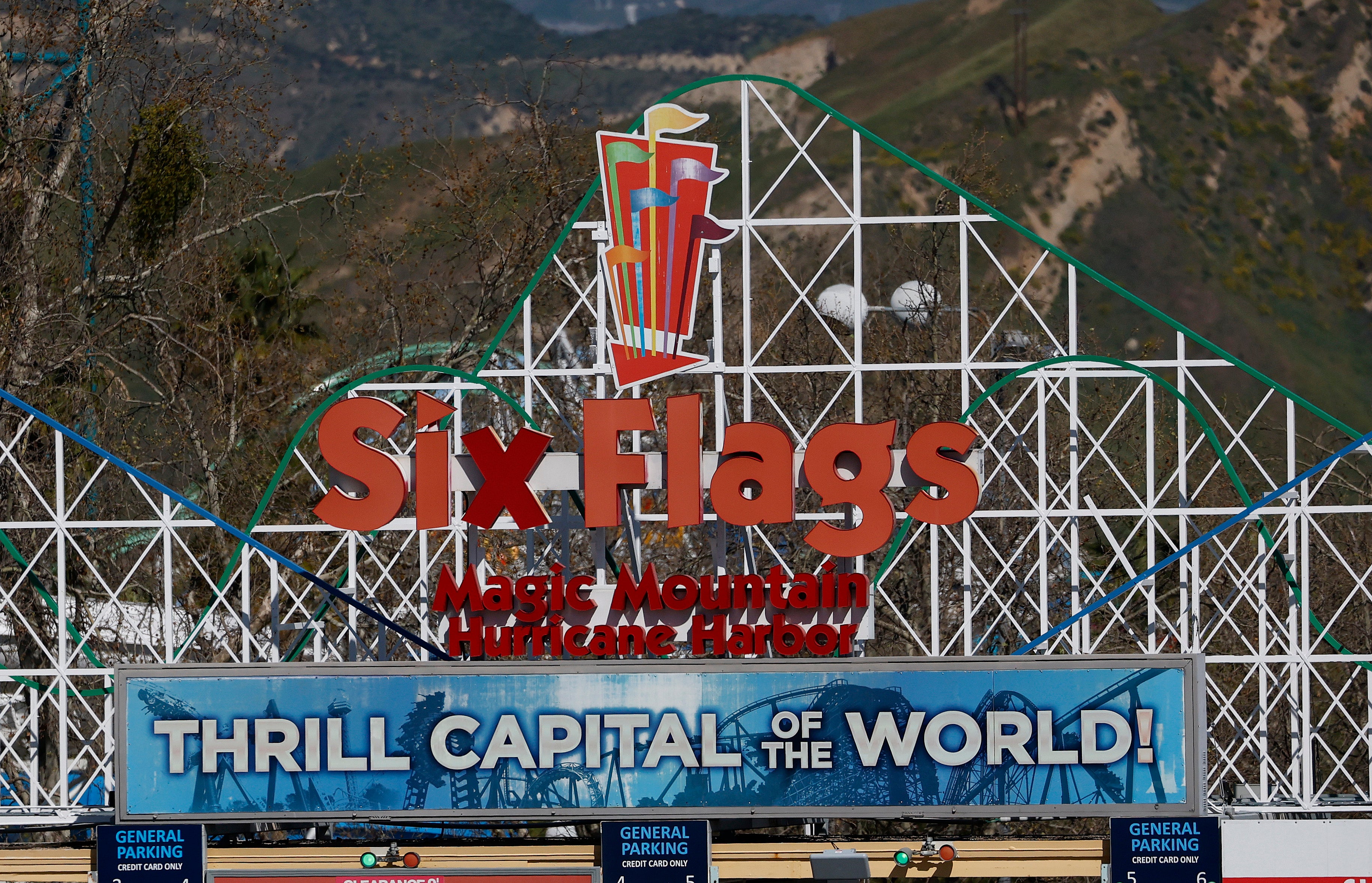 Six Flags Over Texas in Arlington lost power Saturday after a construction crew hit an underground power line