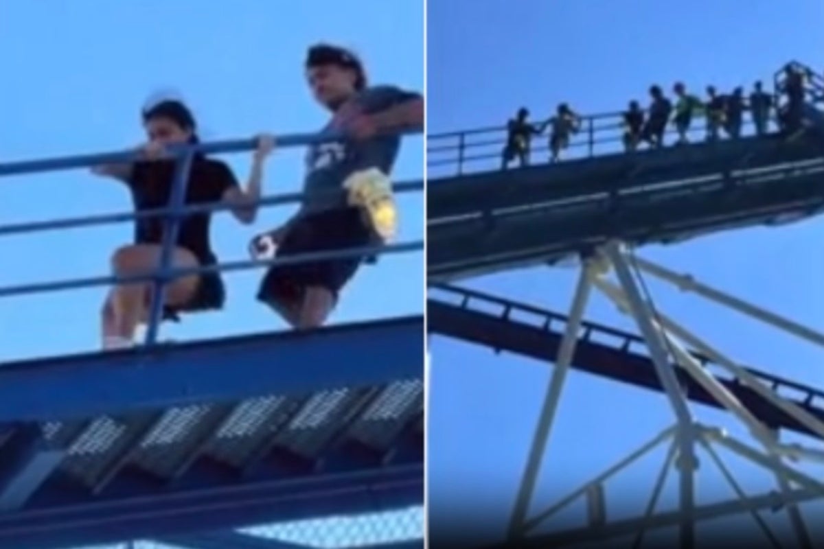 Terrifying video shows Six Flags patrons walking down rollercoaster drop after power outage – UK Times Terrifying video shows Six Flags patrons walking down rollercoaster drop after power outage – UK Times
