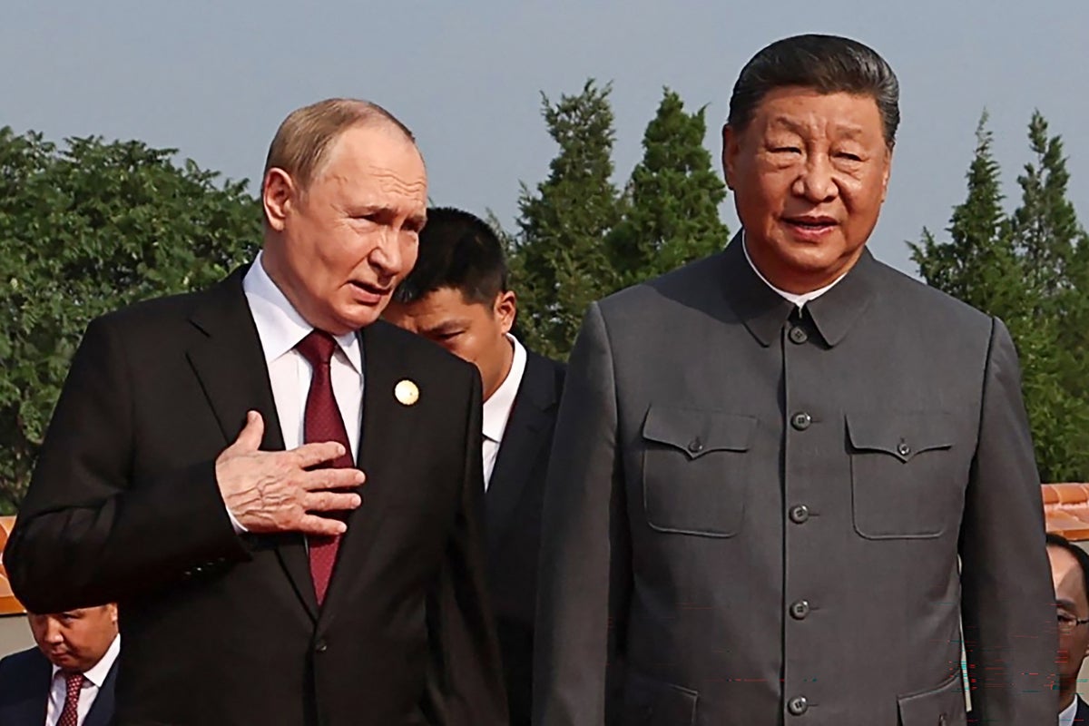 The harsh economic reality for Putin as he tries to upstage Trump in China