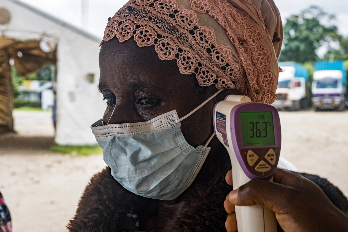 Why Ebola aid cuts are a massive gamble with your safety