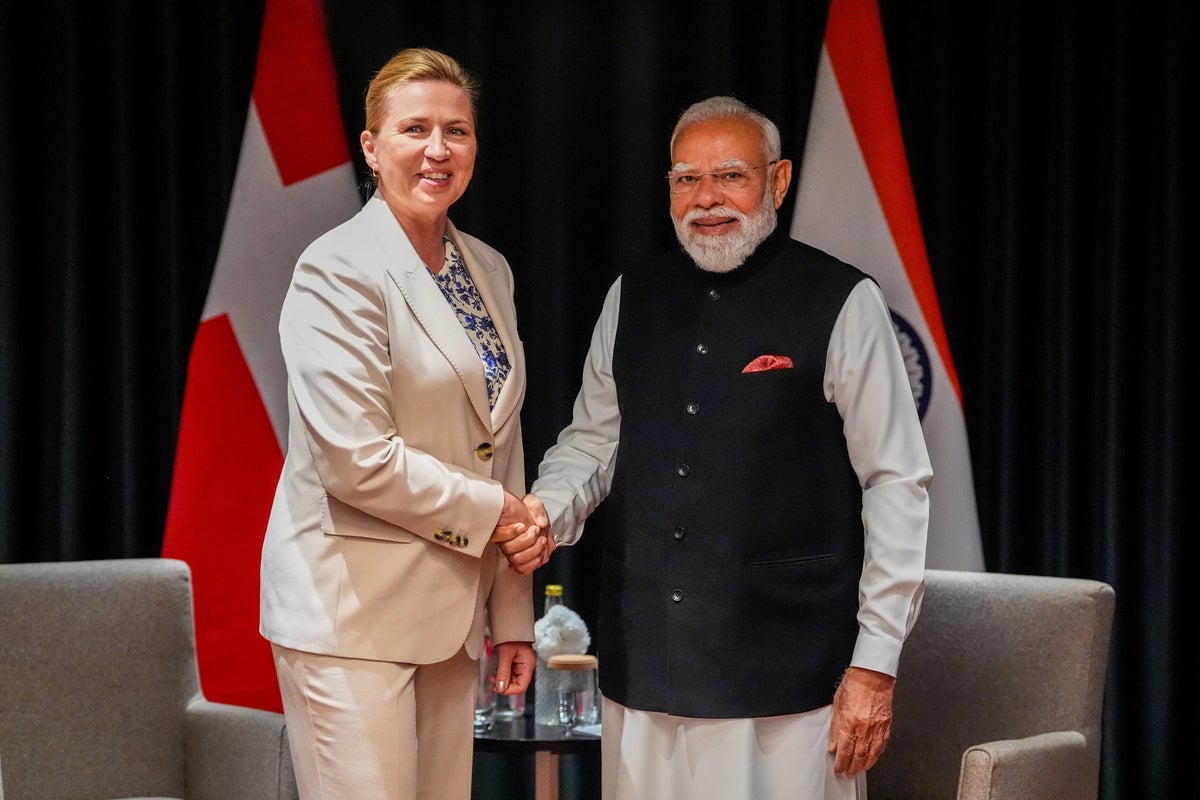 Norway journalist calls out Modi over avoiding media questions