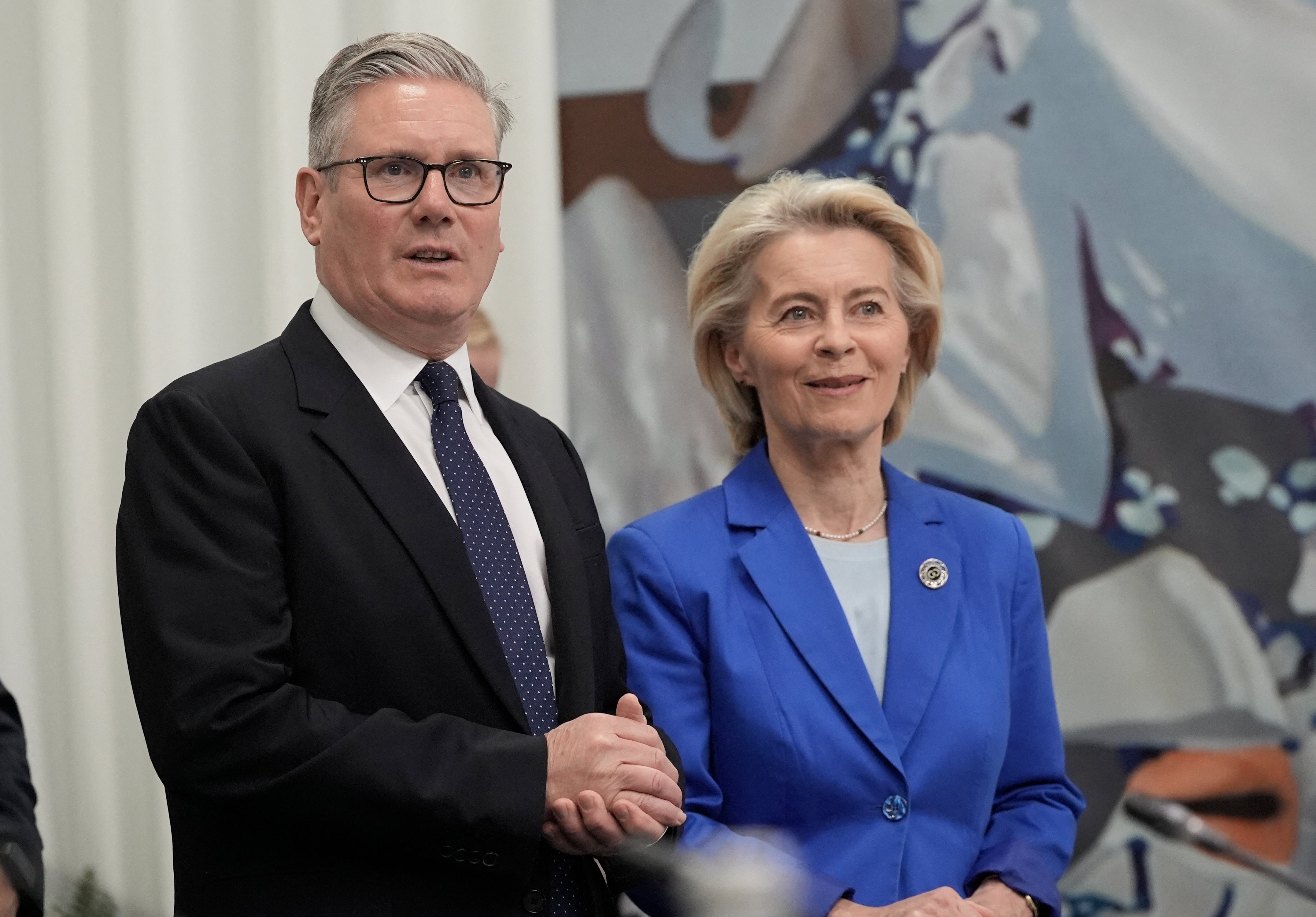Ursula von der Leyen also praised Starmer