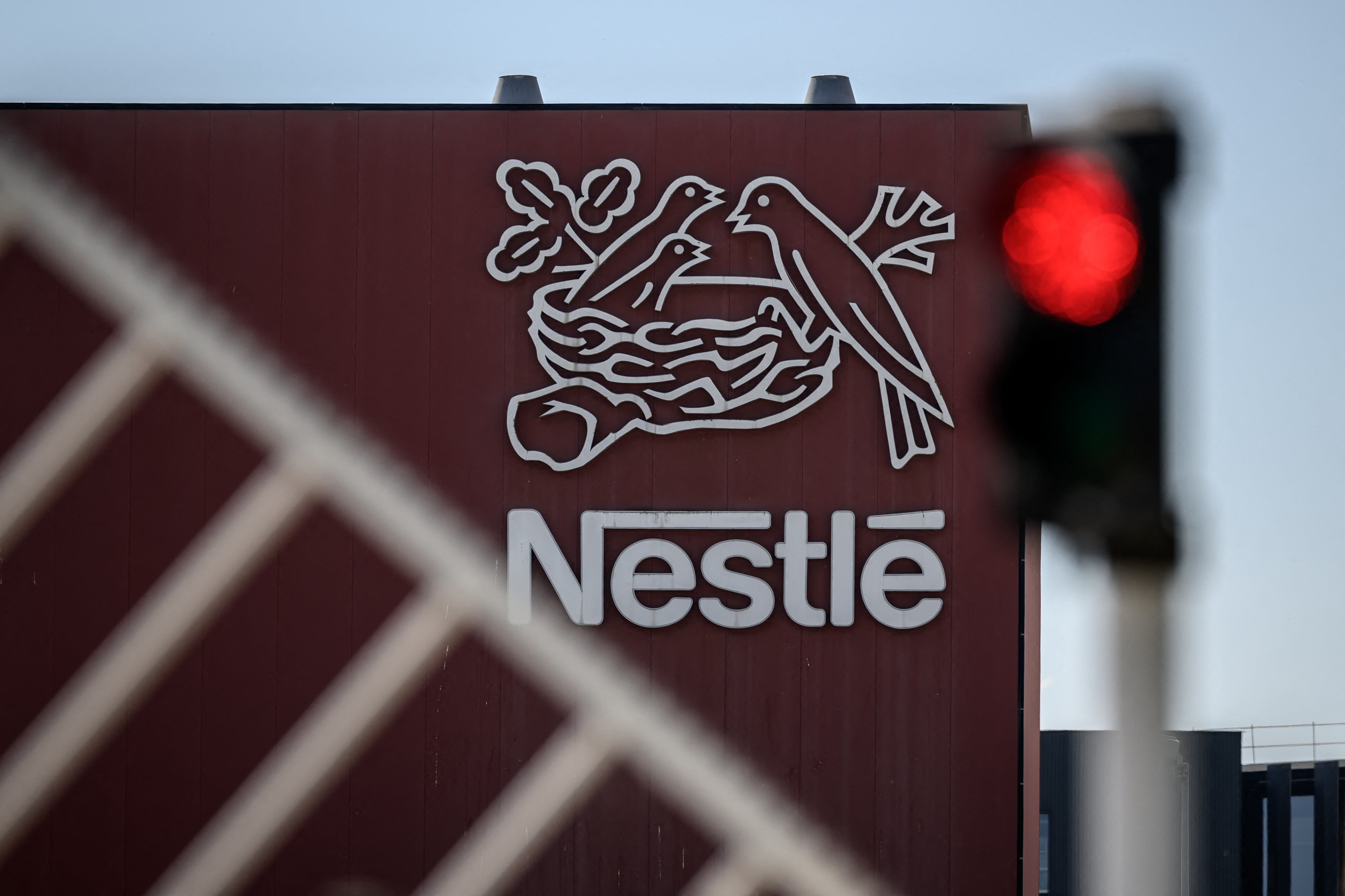 independent.co.uk - Sybille de La Hamaide - Food giants accused of 'delaying' recall of contaminated baby formula