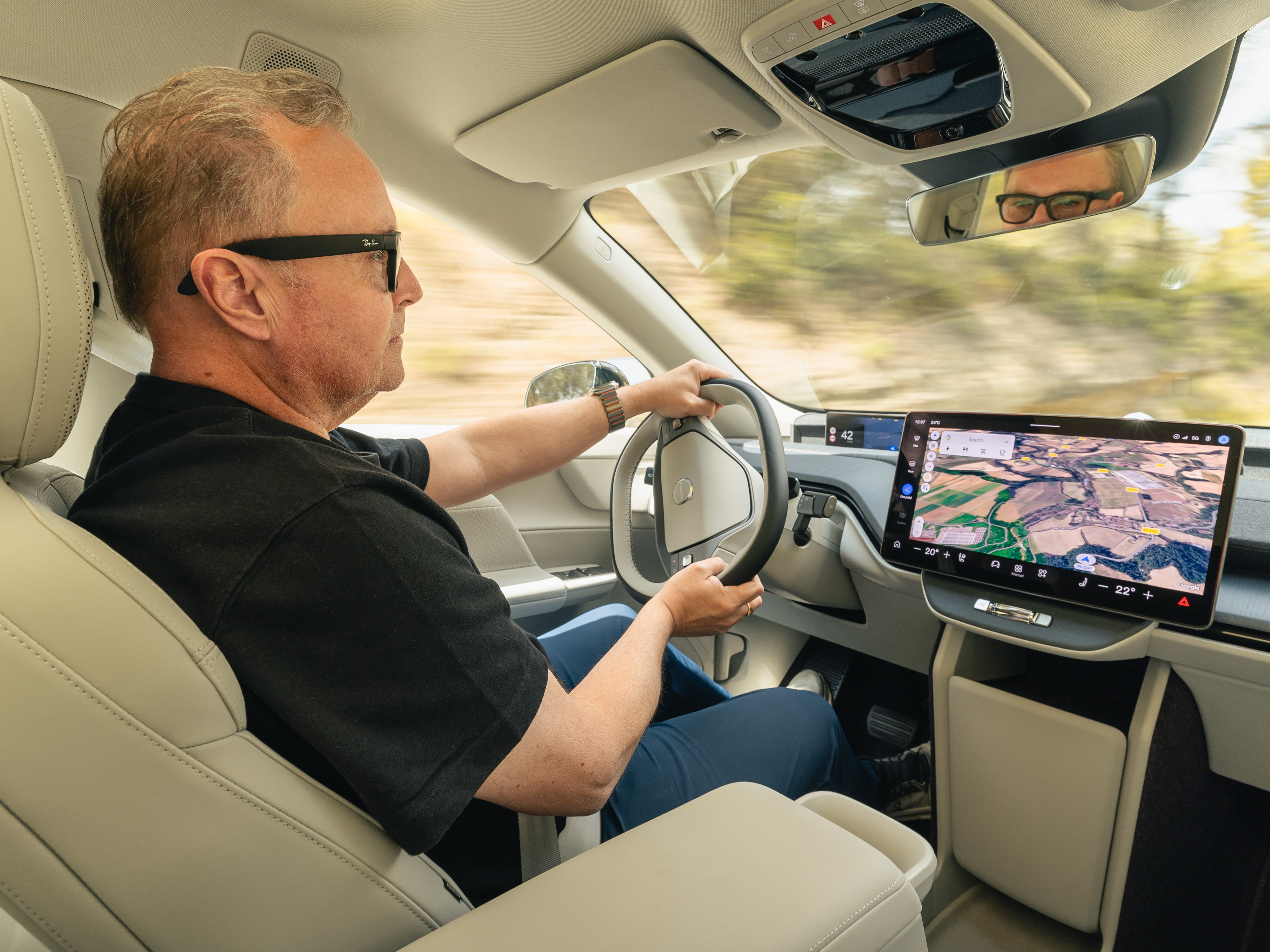 The Volvo EX60 drives nicely and rides better than a BMW iX3 (Volvo)