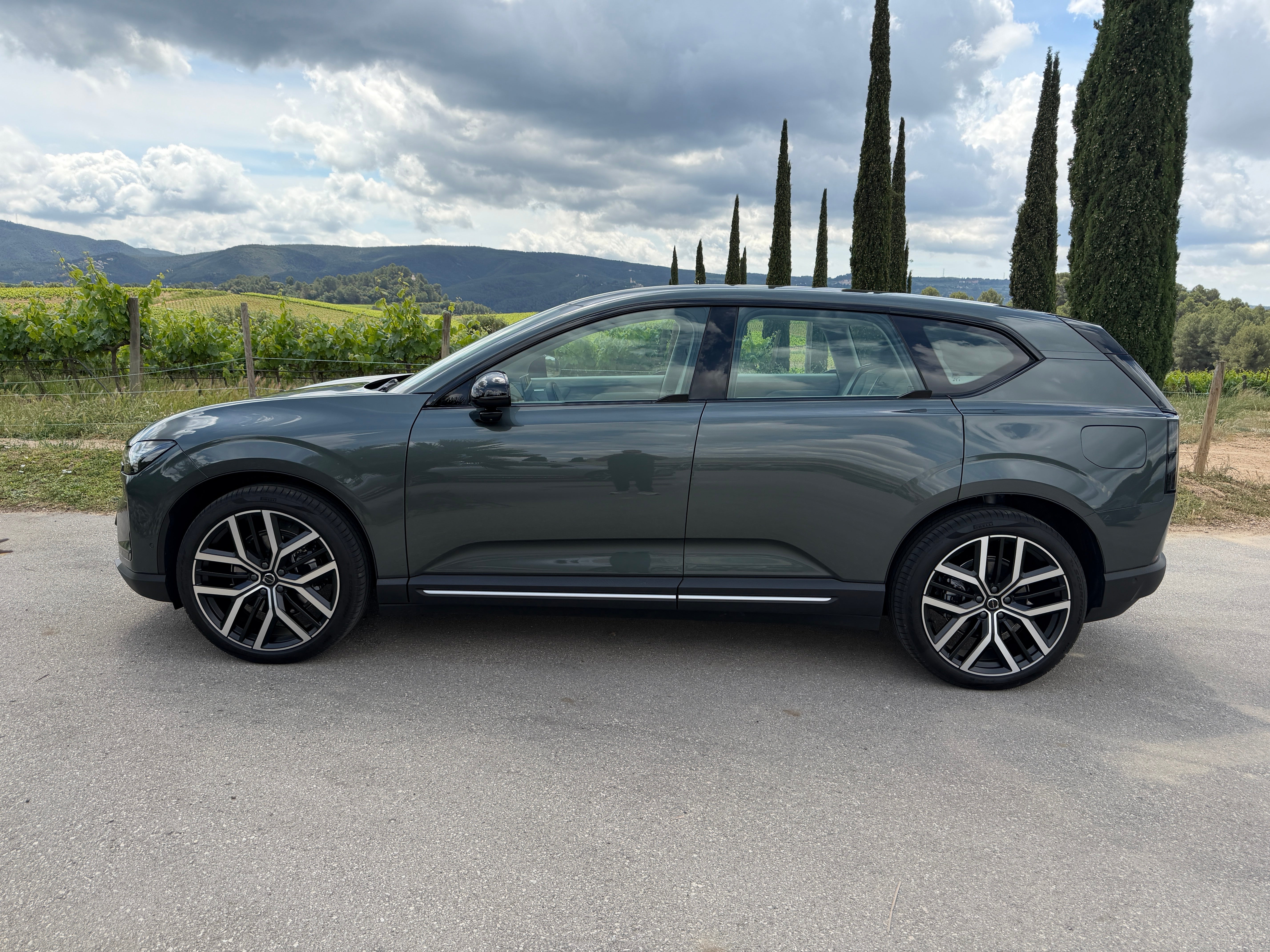 The Volvo EX60 is the first of a range of new Volvos using the brand's high-tech SPA3 platform (Steve Fowler)