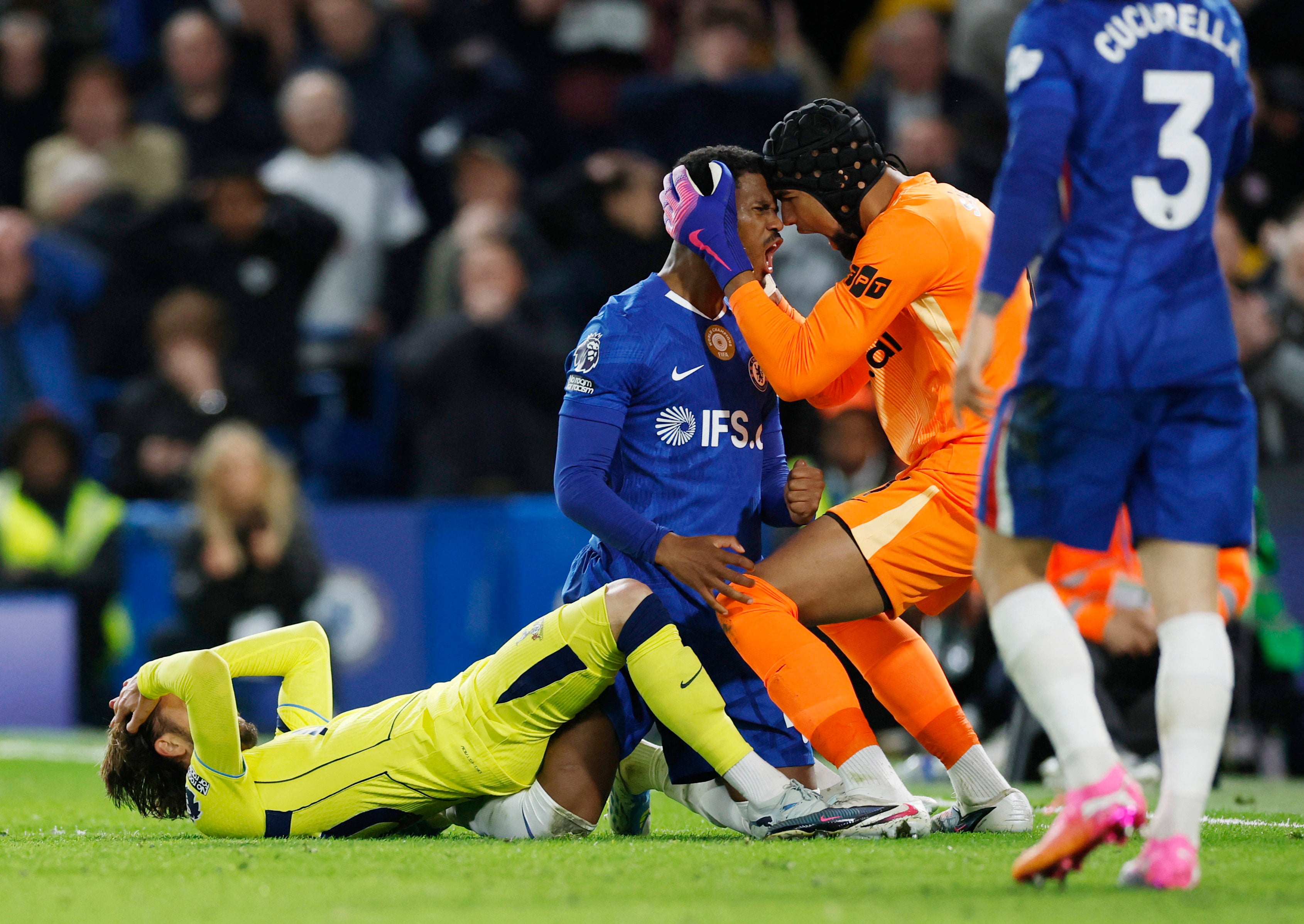 The crucial opportunity Tottenham missed as Premier League relegation battle goes to final day