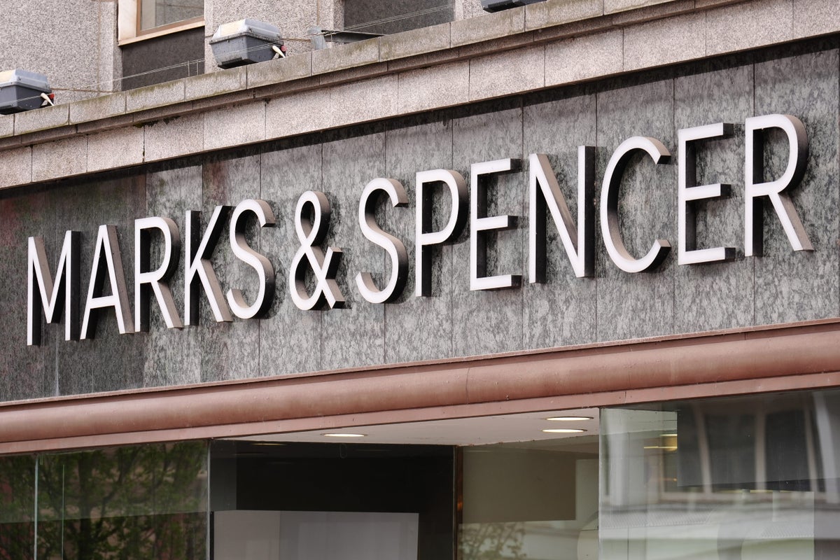 Marks and Spencer to invest in 1,000 young people with new t