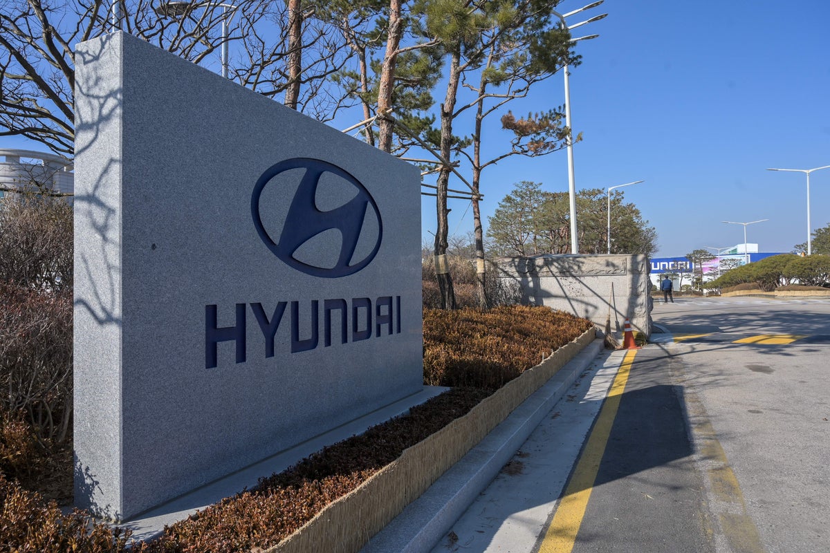 Why your Hyundai Elantra Hybrid might be a fire risk