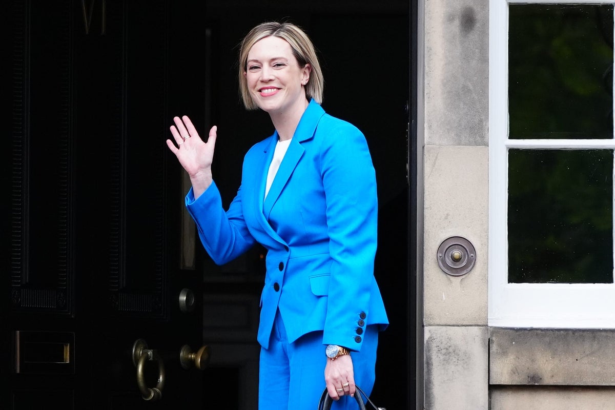 https://static.independent.co.uk/2026/05/20/12/7085e81e924bd9473d4b0c7c4bd34424Y29udGVudHNlYXJjaGFwaSwxNzc5MzYyNDg5-2.84684058.jpg?width=1200&height=800&crop=1200:800