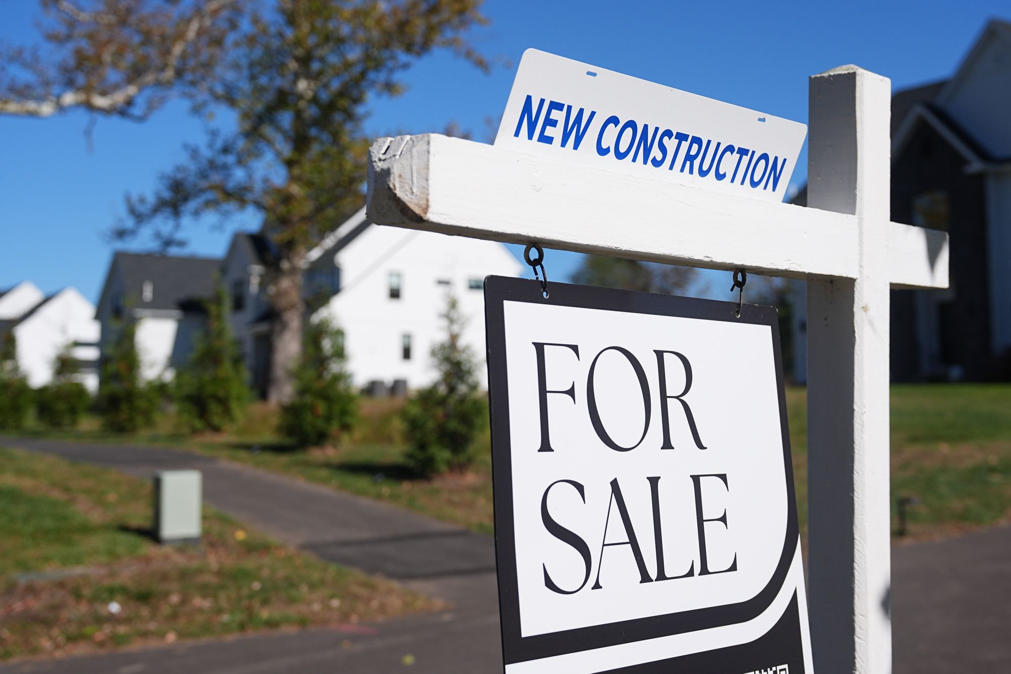 Experts say there is no one-size-fits-all answer to why across the generations single women outnumber single men as homeowners (AP Photo/Matt Rourke)