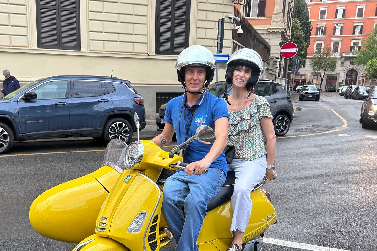 I recreated my own Roman Holiday on a Vespa tour of Italy’s capital – UK Times I recreated my own Roman Holiday on a Vespa tour of Italy’s capital – UK Times