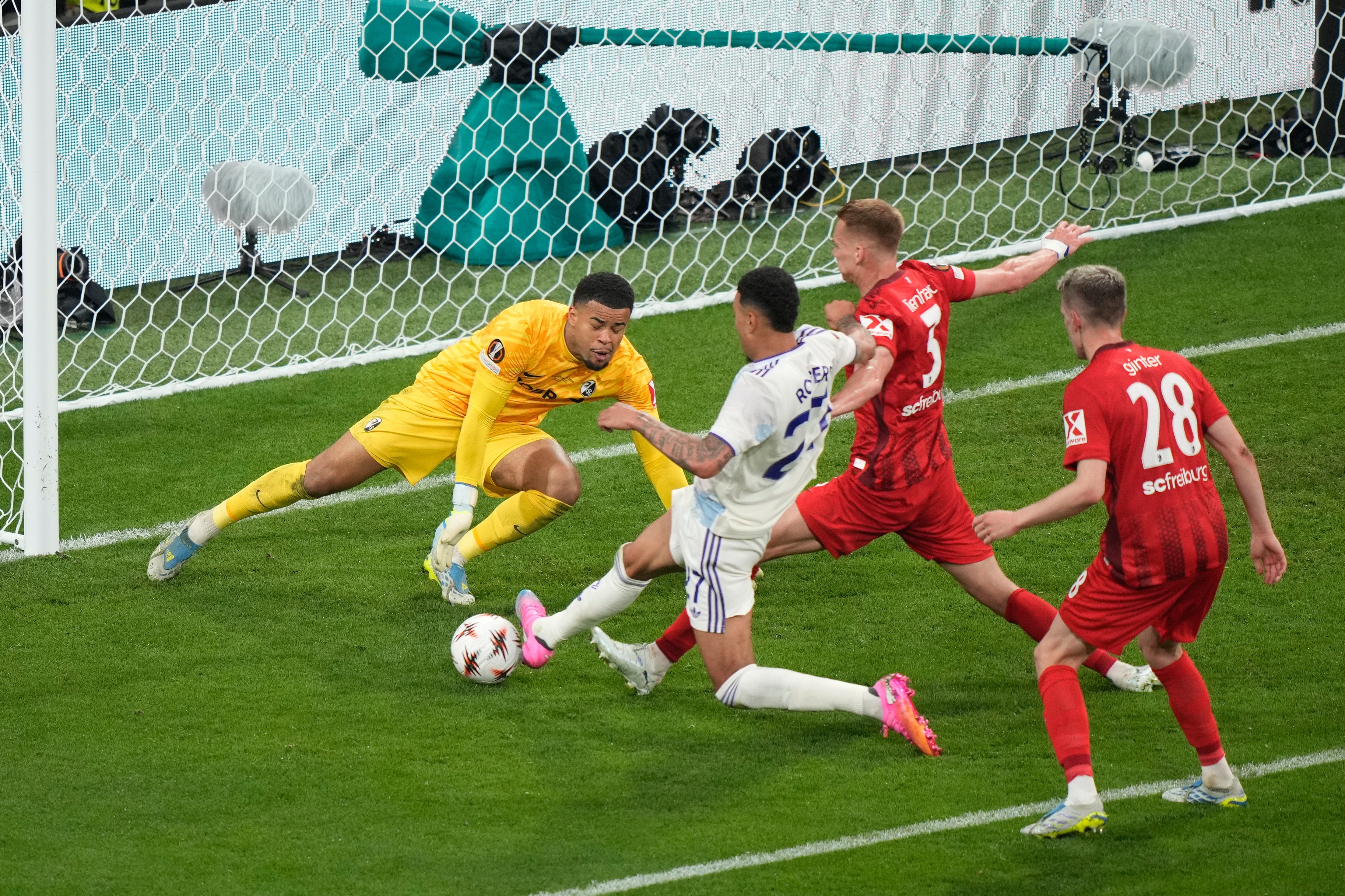 Morgan Rogers tapped in from close range to put the game out of reach for Freiburg