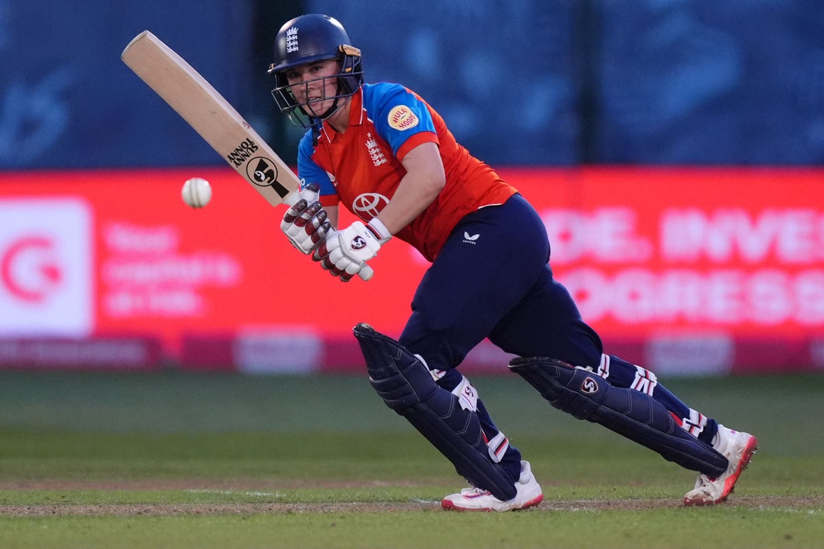 Alice Capsey’s superb unbeaten 74 guides England to victory over New Zealand – UK Times Alice Capsey’s superb unbeaten 74 guides England to victory over New Zealand – UK Times