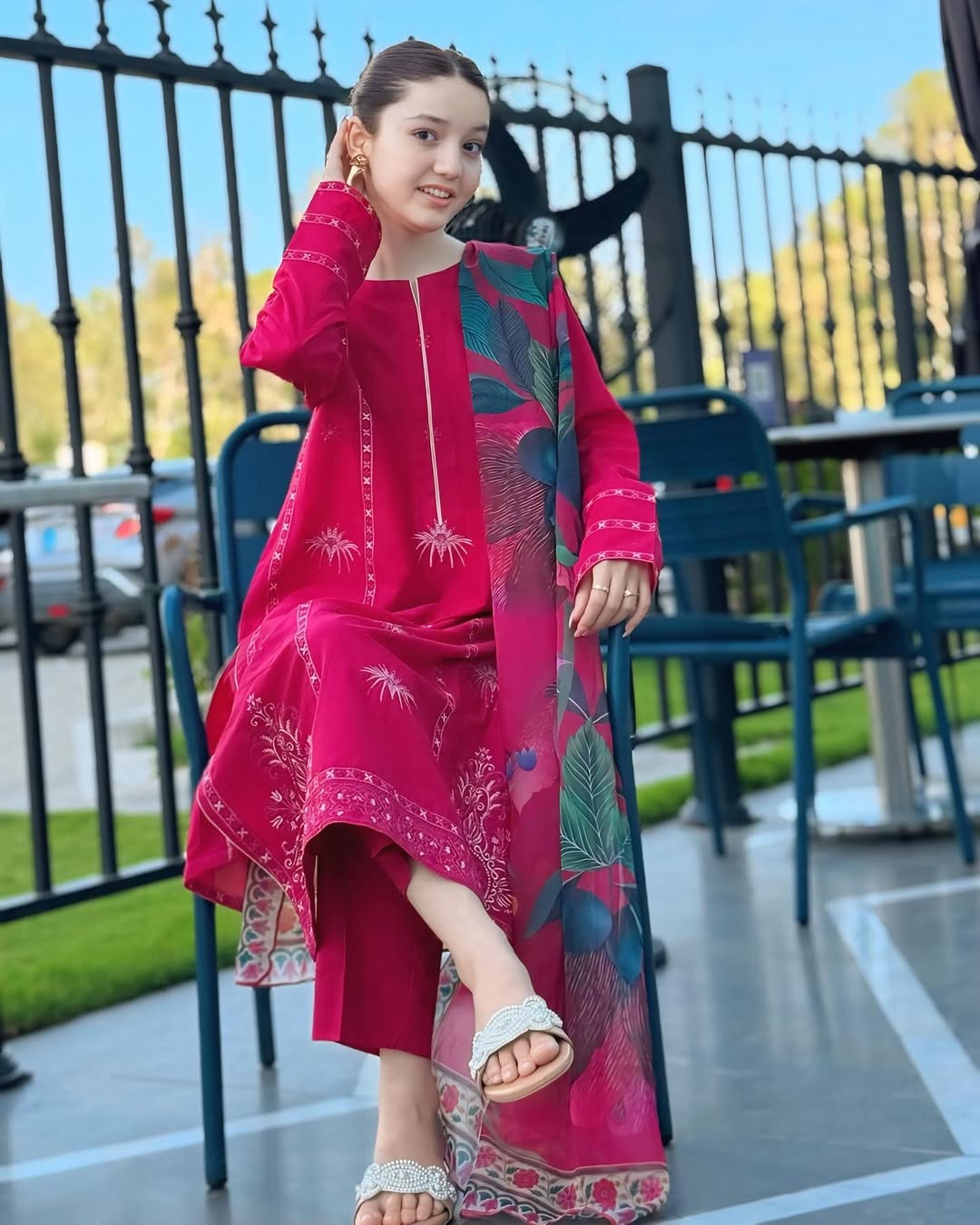 <p>Sana Yousaf</p>