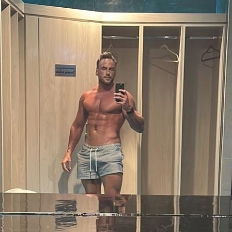 Lee Andrews on Instagram (Instagram/@wesleeeandrews)