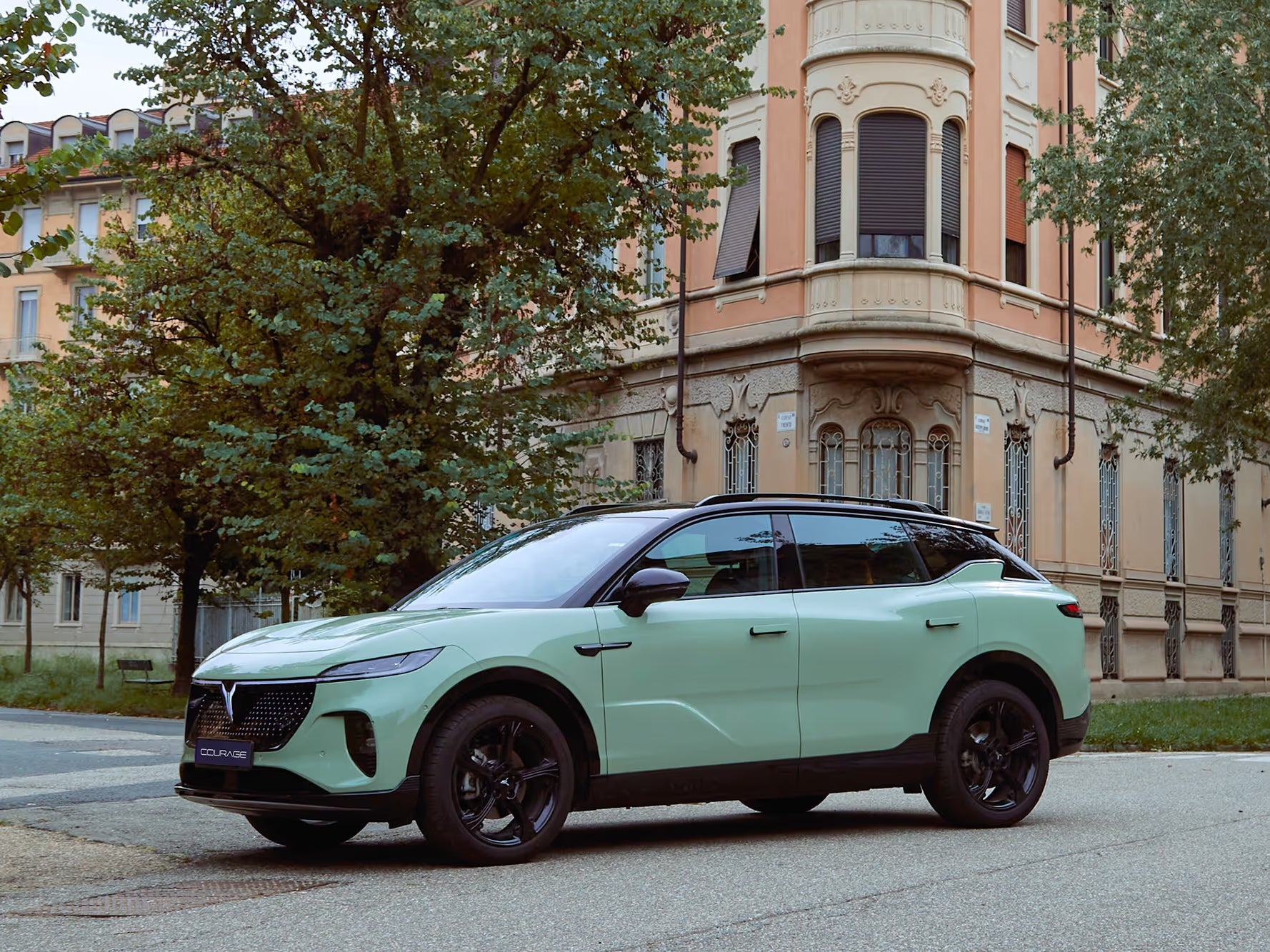 The Voyah Courage is currently on sale in Norway at a price below £30,000 and with a 292-mile range (Voyah)