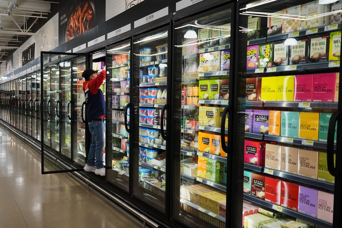 Trump bets big on deregulation to bring down grocery prices