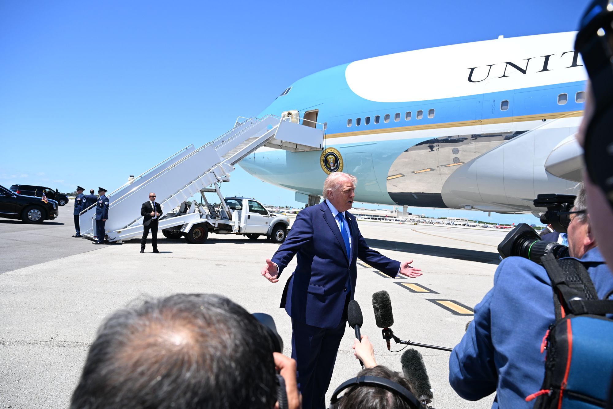 https://static.independent.co.uk/2026/05/21/19/59/GettyImages-2272489654.jpeg?trim=0,0,0,0&width=1200&height=800&crop=1200:800