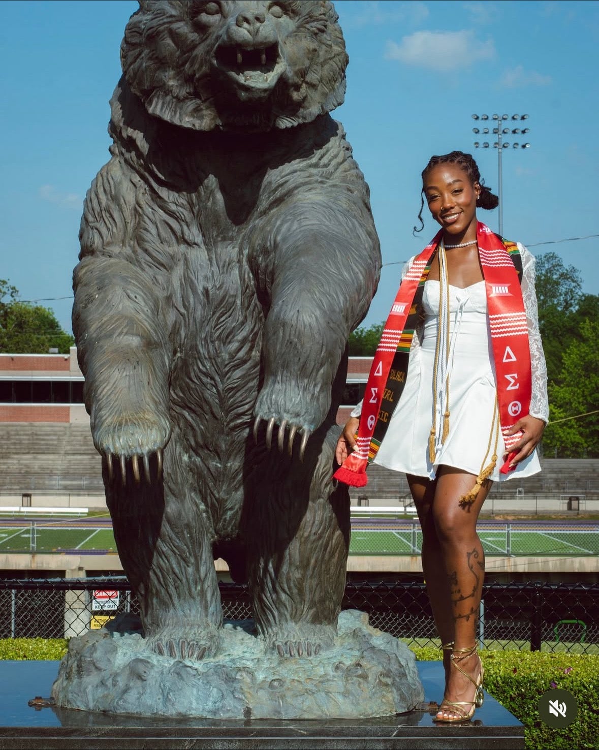 A college graduate lost both of her legs in an accident after jumping off a boat in the Bahamas, according to a lawsuit